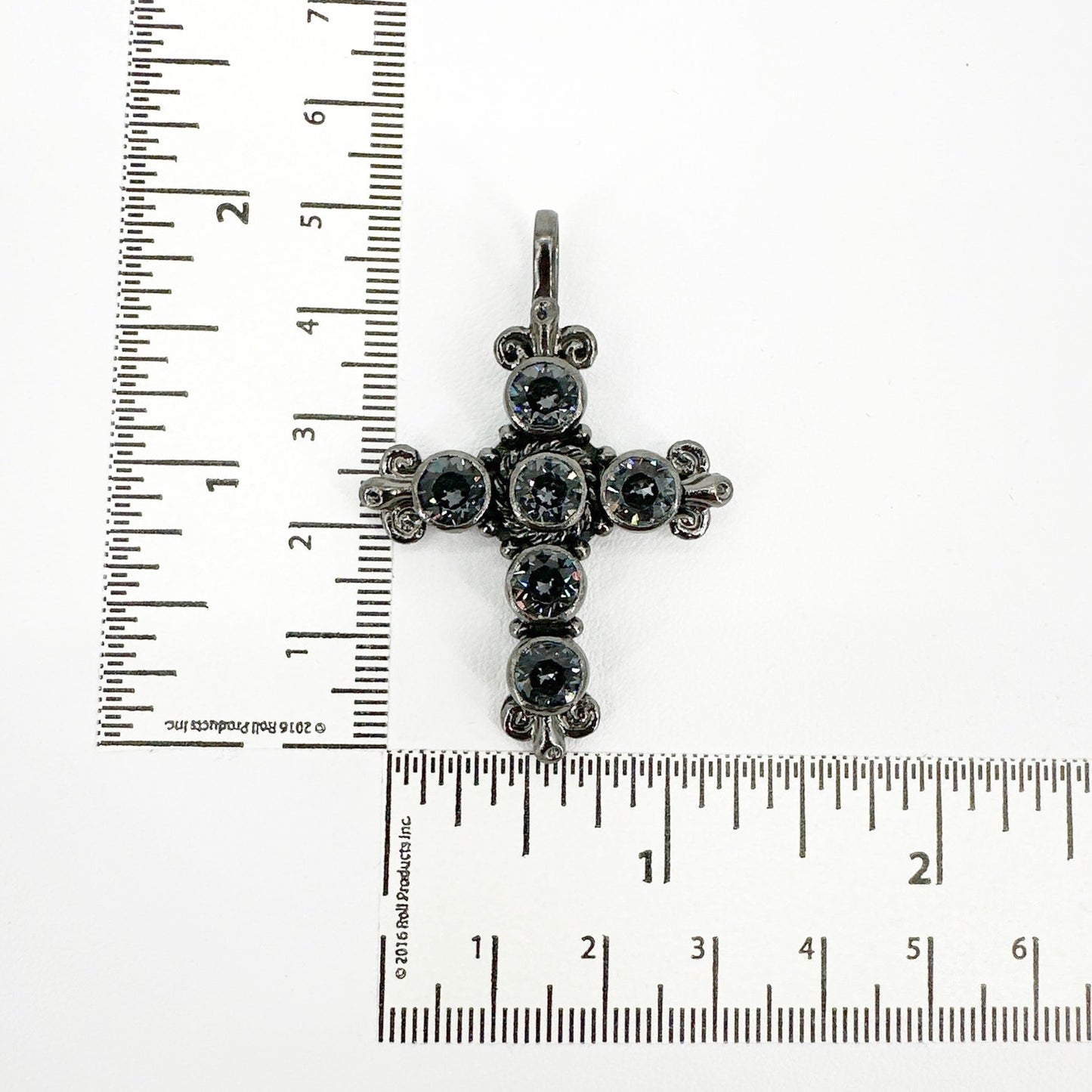 VIRGINS SAINTS & ANGELS VSA Audrey Medallion in Gunmetal