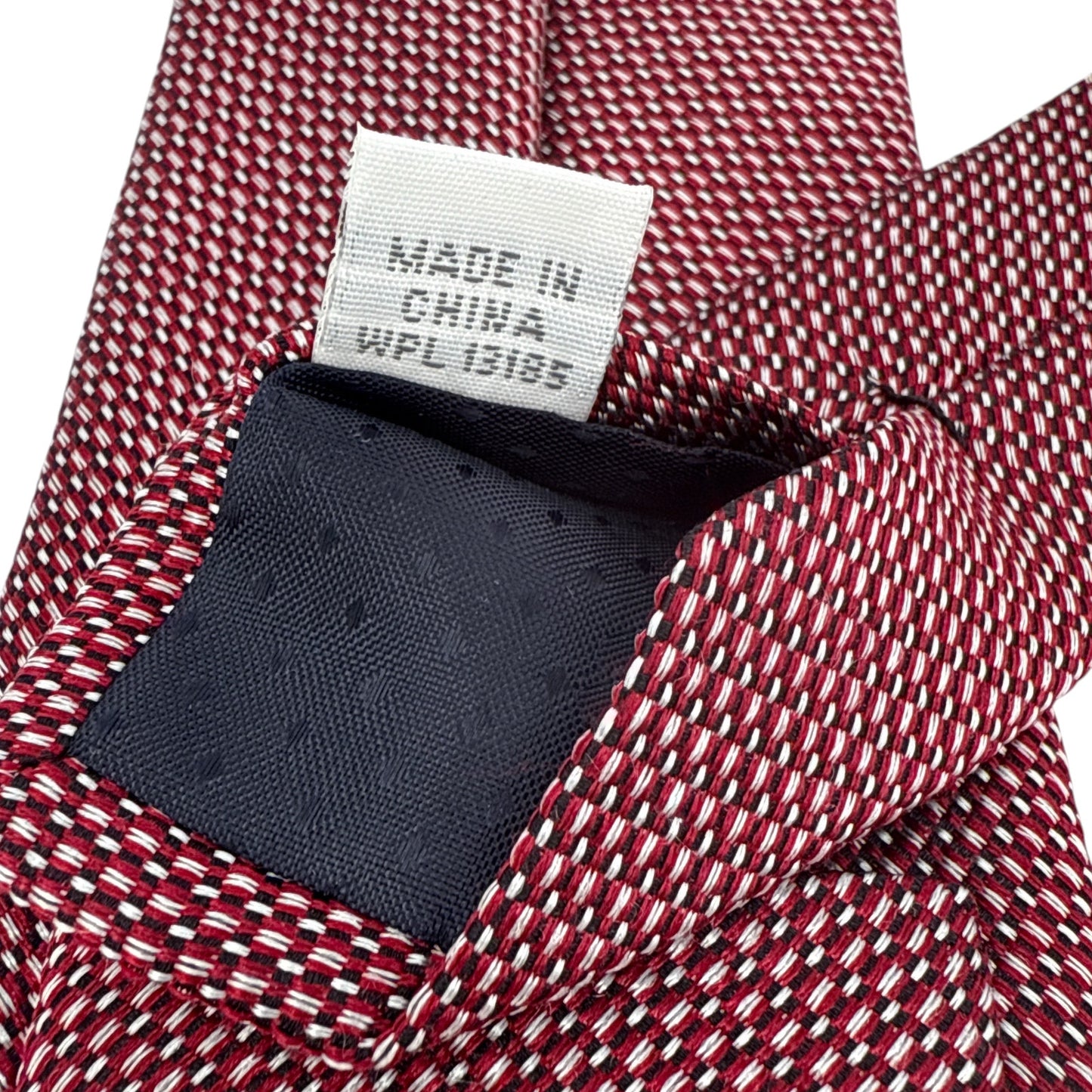 NEIMAN MARCUS Silk Tie in Red