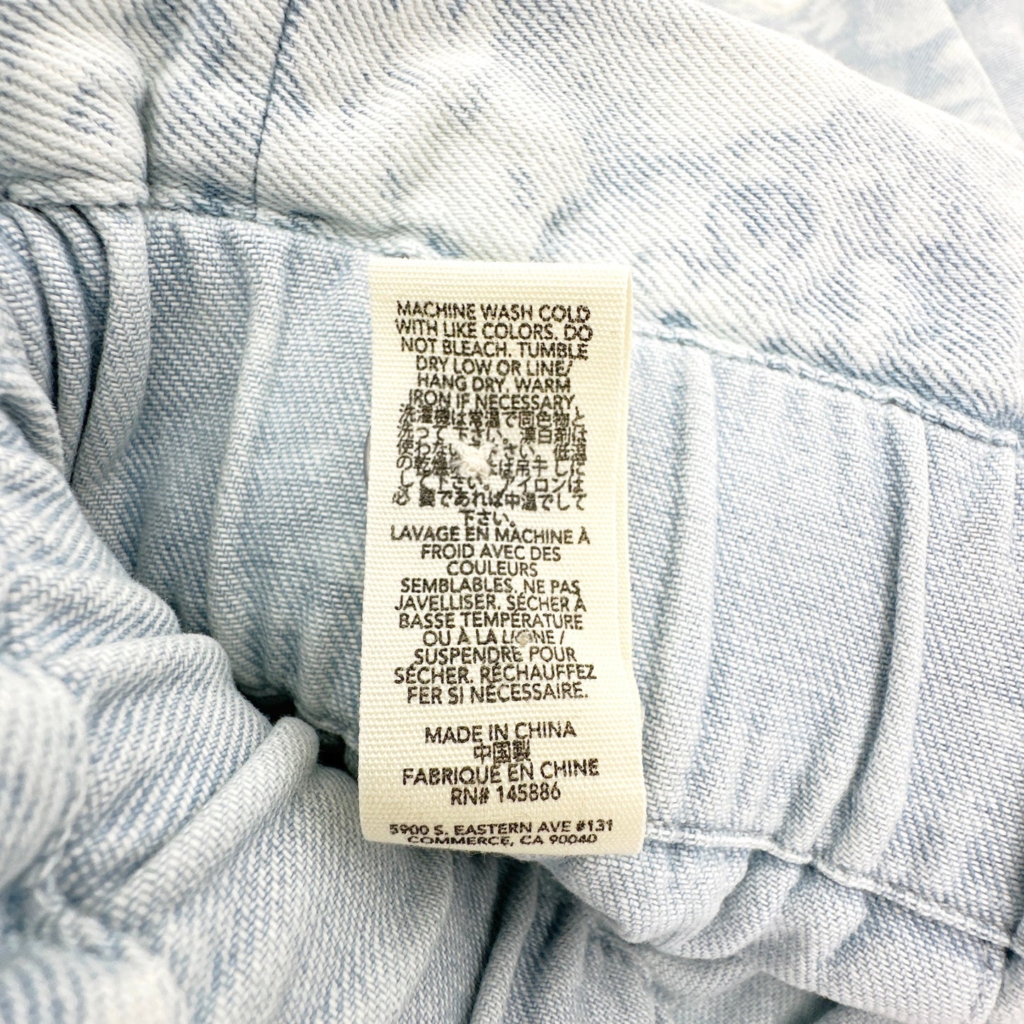 THE GREAT. The Midland Frayed Shorts in Blue Floral 0|XS