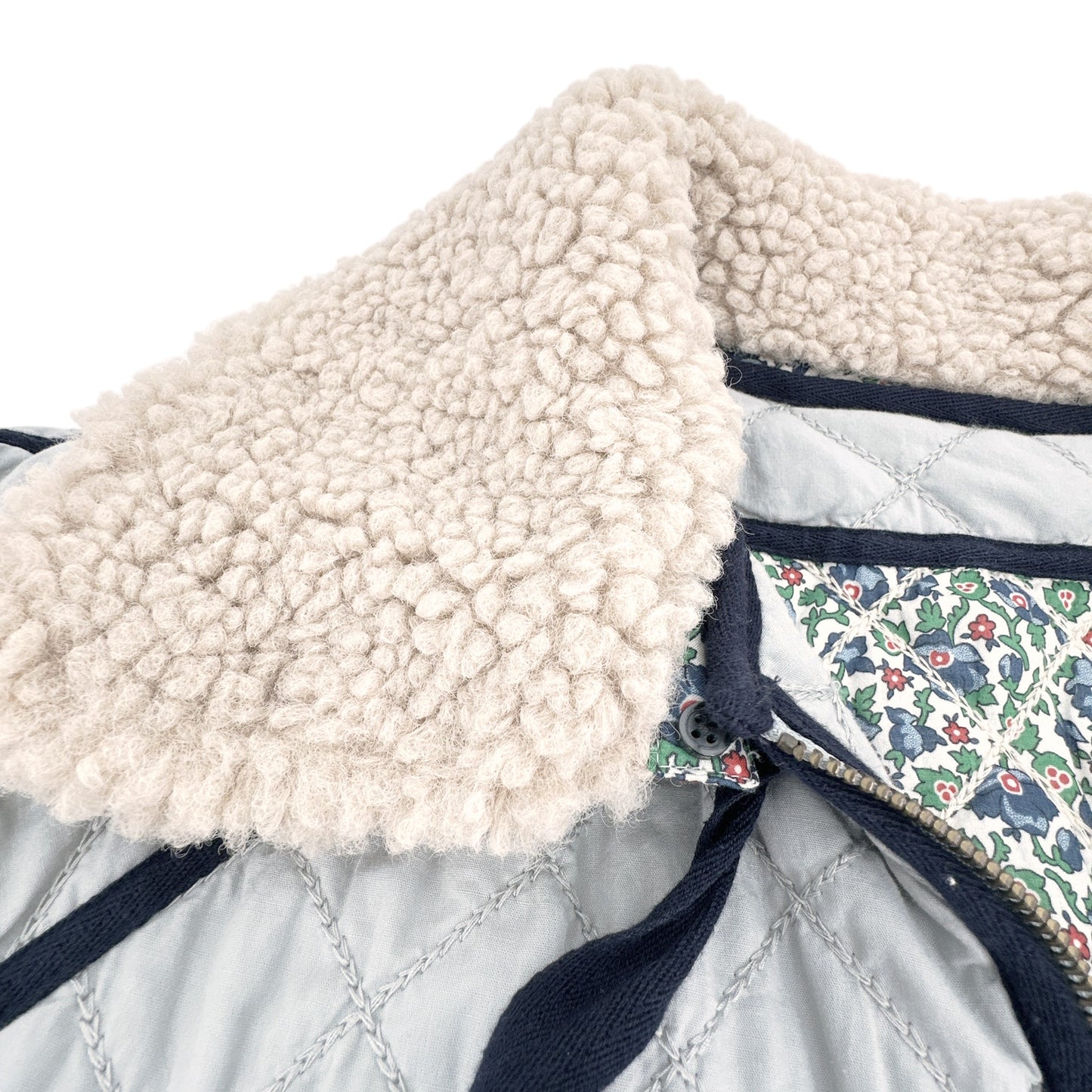 THE GREAT. The Short Quilted Reversible Jacket in Stone Blue 0|XS