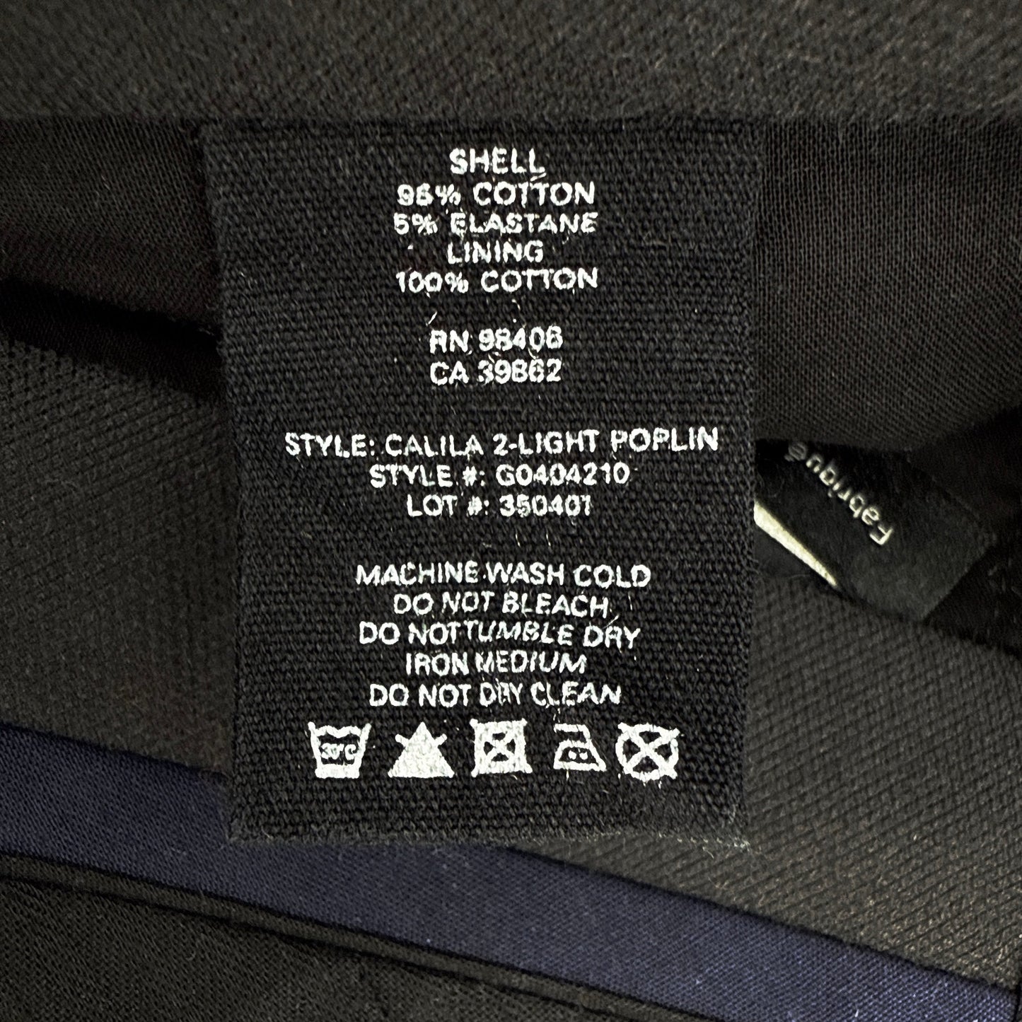 THEORY Calila 2-Light Shorts in Black 0