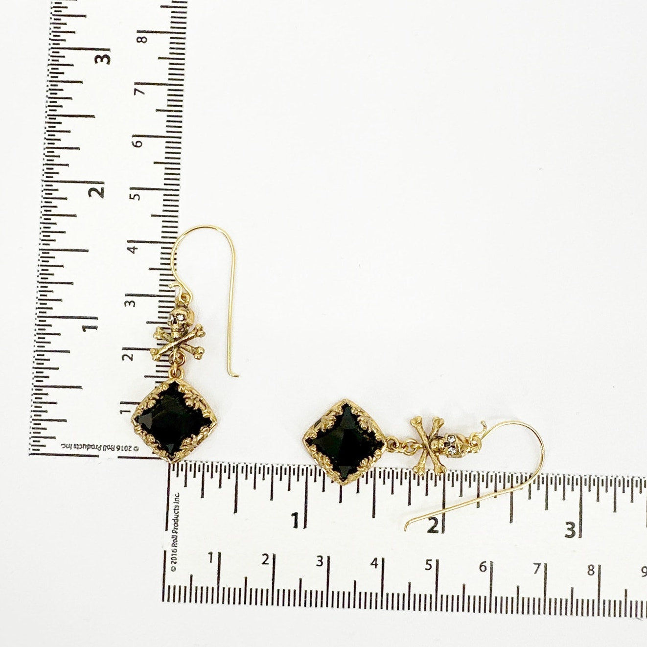 VIRGINS SAINTS & ANGELS VSA Skull Treasure Earrings in Gold