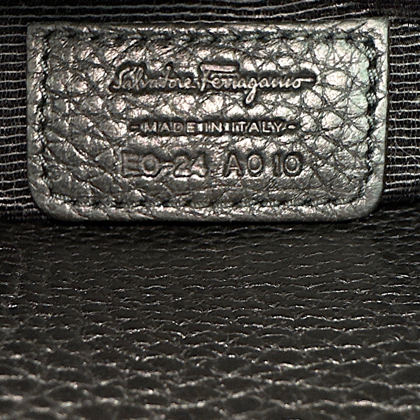 SALVATORE FERRAGAMO Firenze Stud Series Clutch