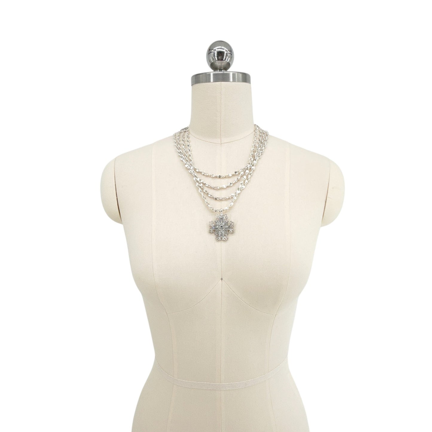 VIRGINS SAINTS & ANGELS VSA Love Chain Necklace with Electra Medallion in Silver