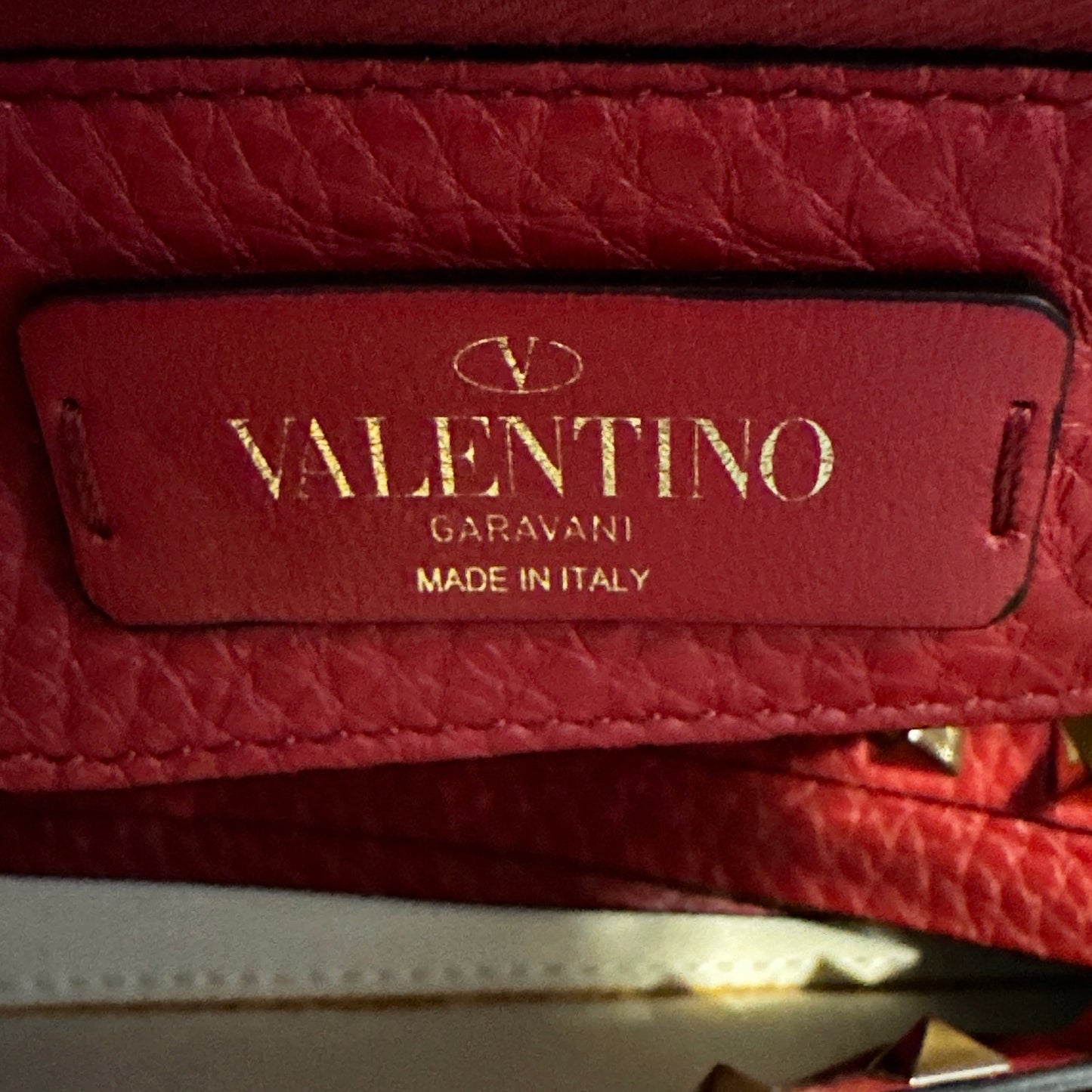VALENTINO GARAVANI Rockstud Flip Lock Flap Bag Leather in Red
