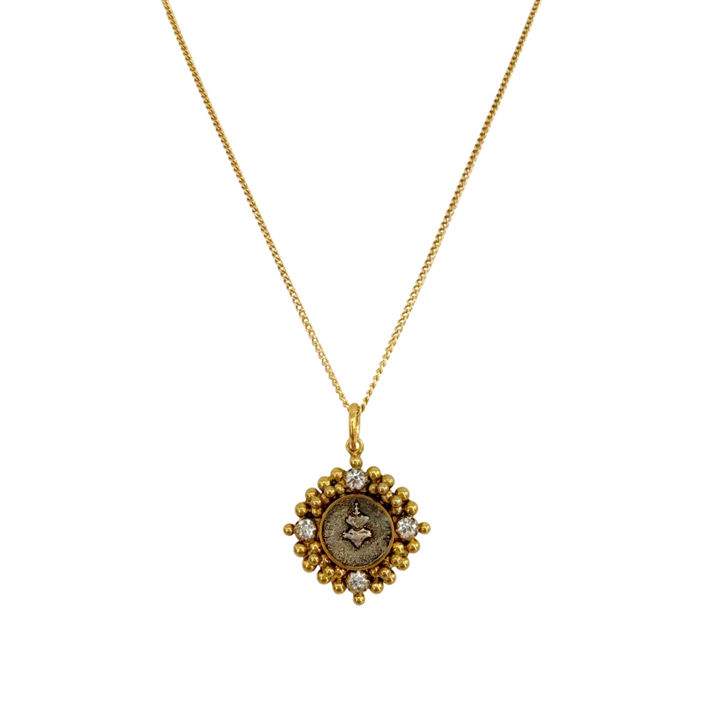 VIRGINS SAINTS & ANGELS VSA Petite Cloister Charm Sacred Heart Necklace in Gold