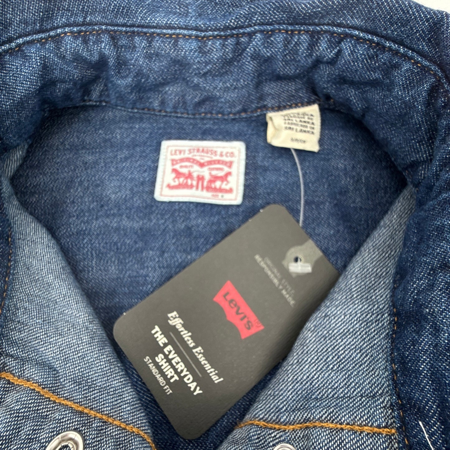 LEVI'S Iconic Western Shirt in Air Space 3 S