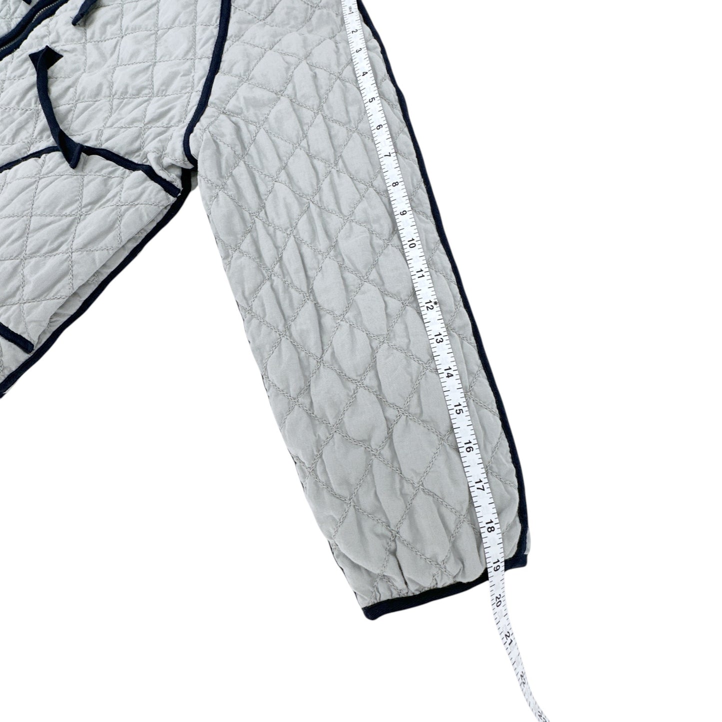 THE GREAT. The Short Quilted Reversible Jacket in Stone Blue 0|XS