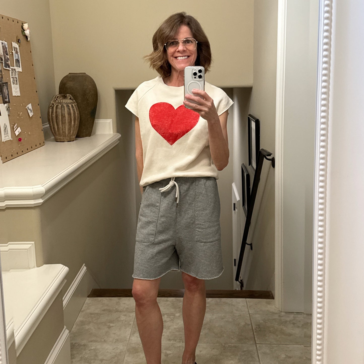 DAYDREAMER Heart Cutoff Sweatshirt in Dirty White S