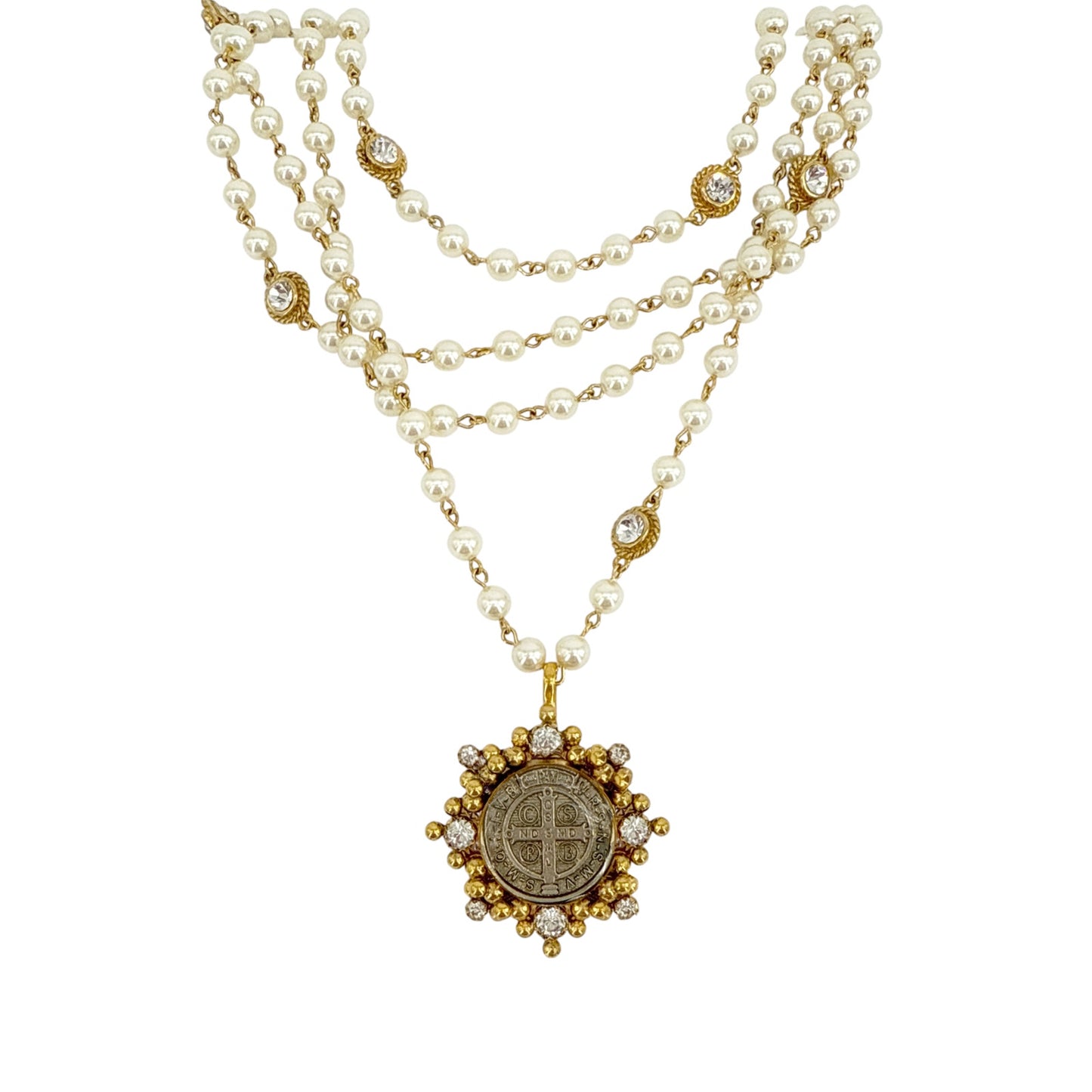 VIRGINS SAINTS & ANGELS VSA Magdalena Pearl Cream Cloister San Benito Medallion