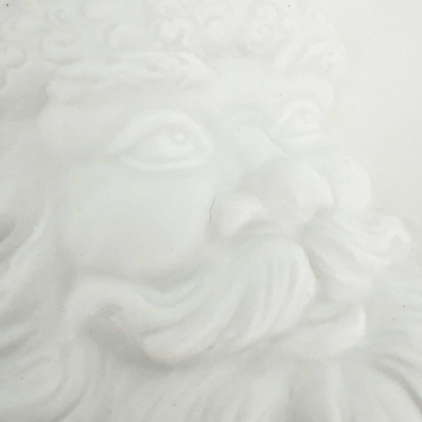 MICHAEL ARAM Santa Moon Plate