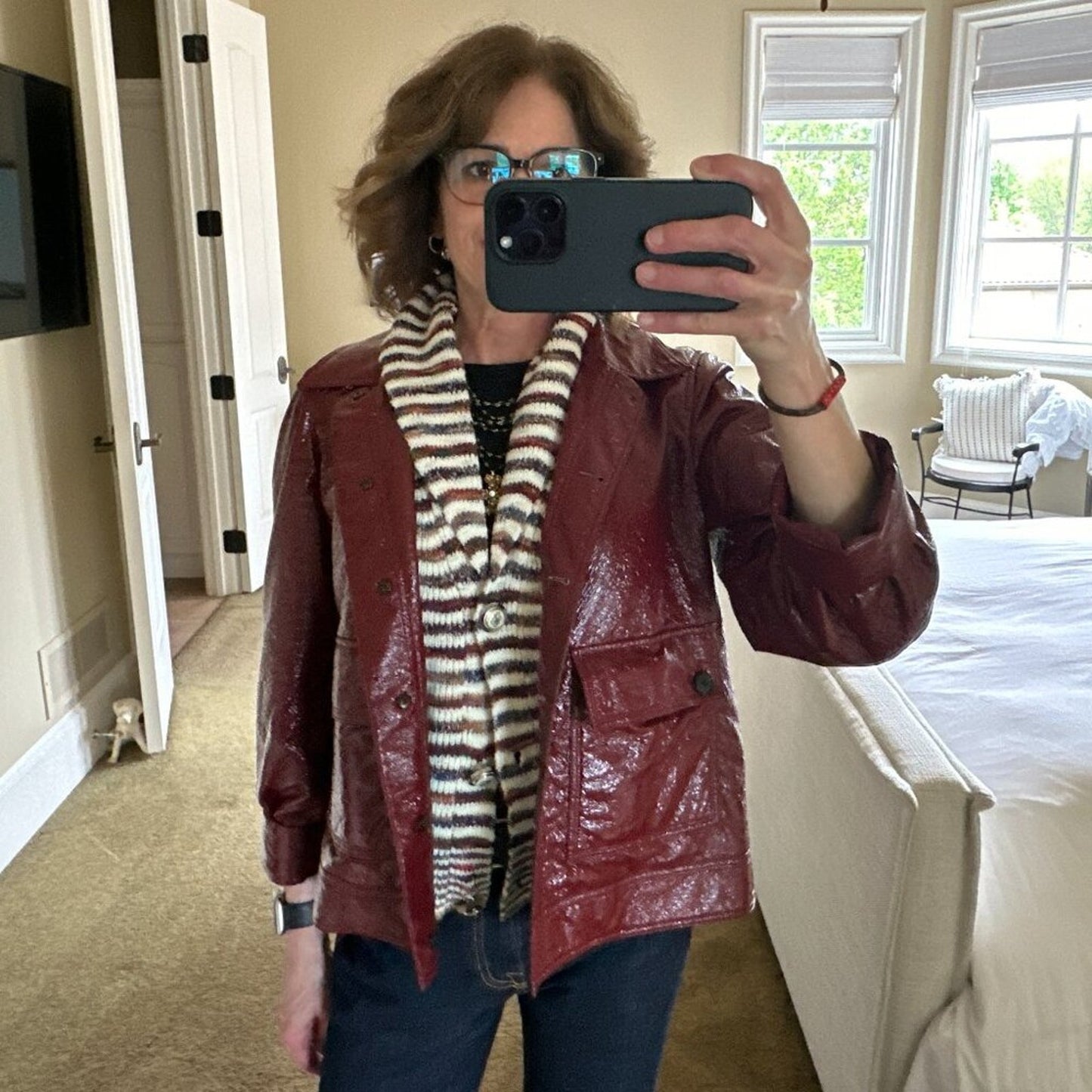 VERONICA BEARD Beckett Shawl Dickey
