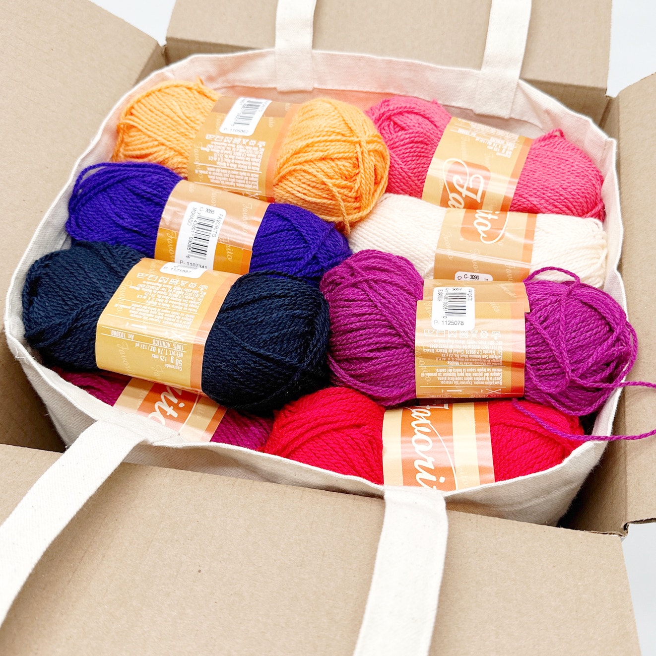 FAVORITO YARN The Whole Rainbow! 44 Skeins