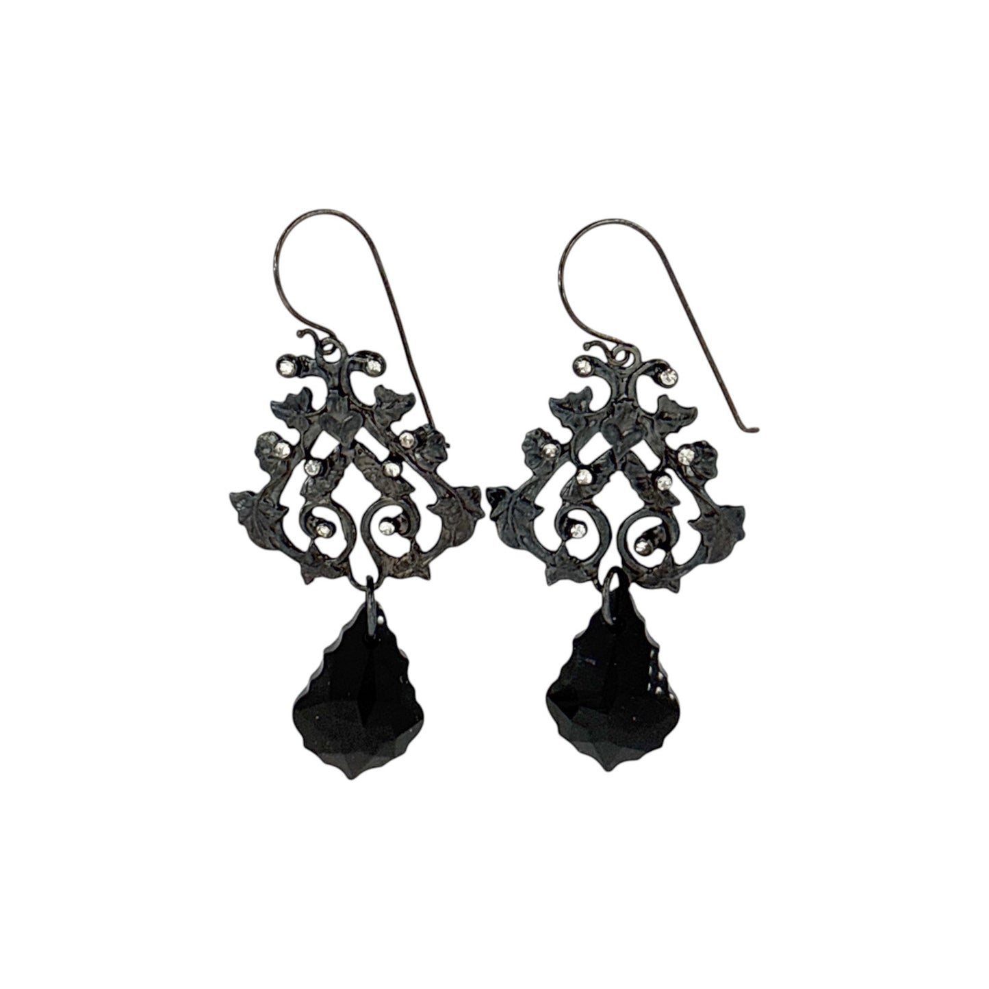 VIRGINS SAINTS & ANGELS VSA Vine Drop Earrings in Gunmetal & Jet