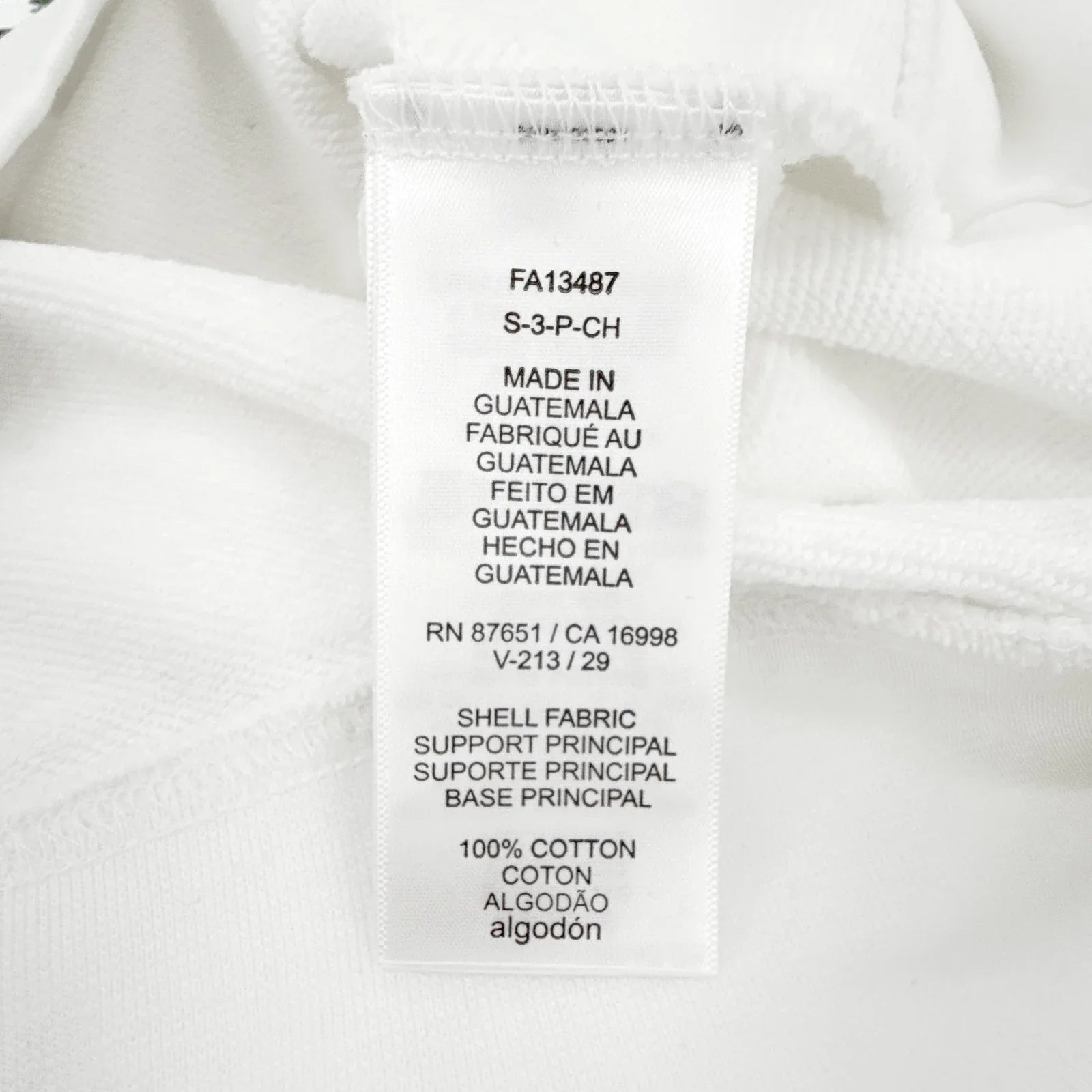 LACOSTE Classic Fit Crewneck Sweatshirt in White S - flyKAMP