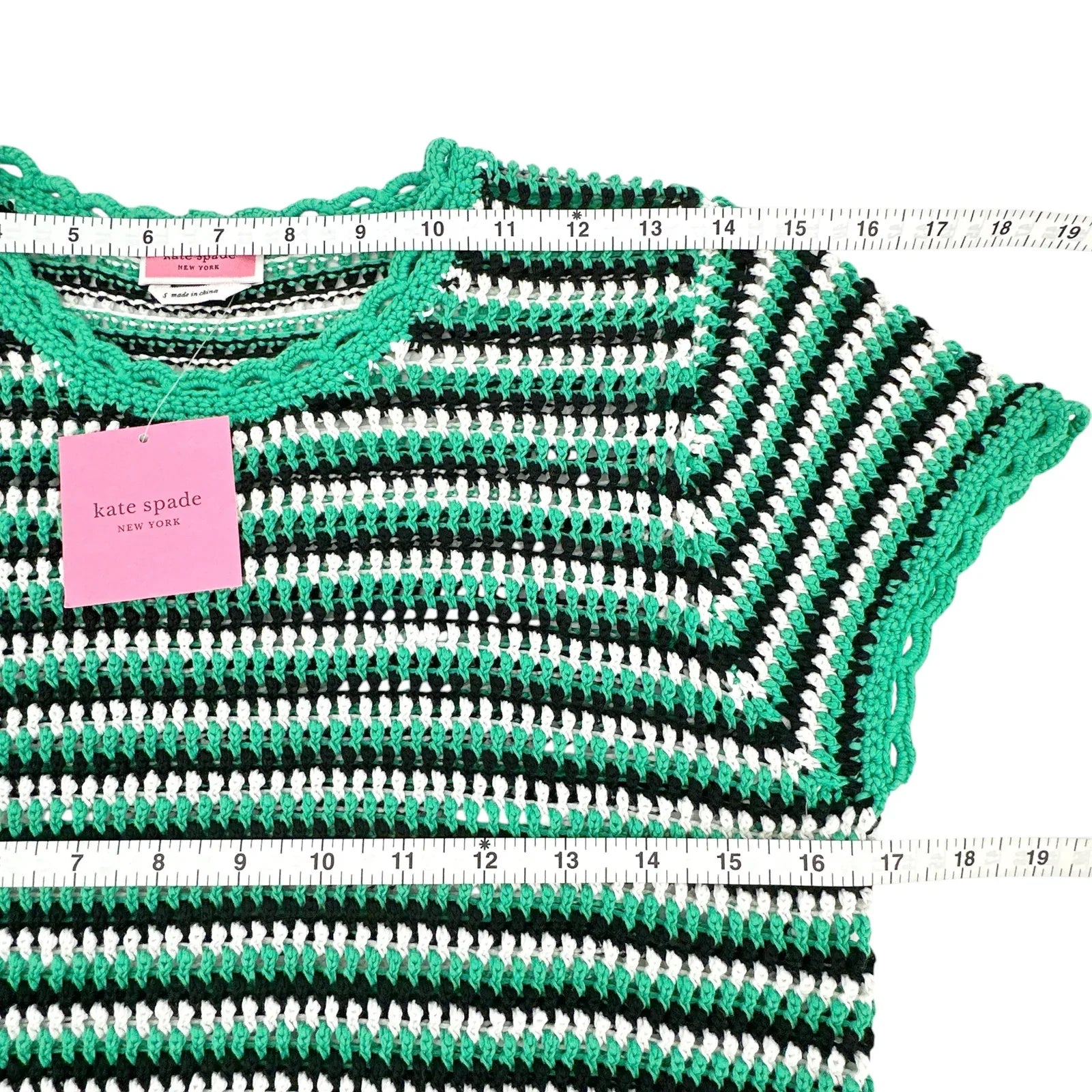 KATE SPADE New York Crochet Short Sleeve Sweater in Gumdrop Green S - flyKAMP