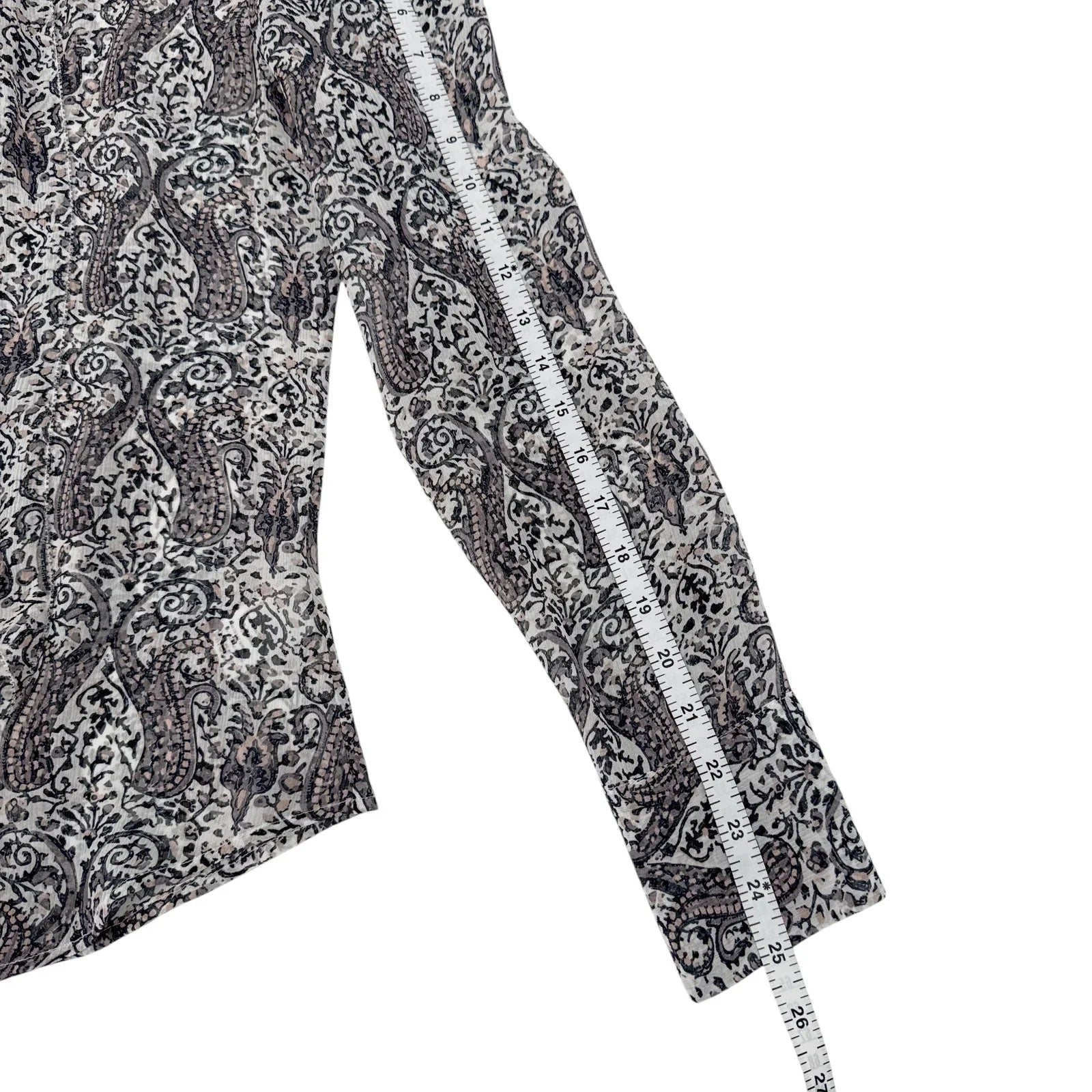 PAIGE Cleobelle Printed Femme Blouse in White/Rabbit/Rose-Santina Pais XS - flyKAMP