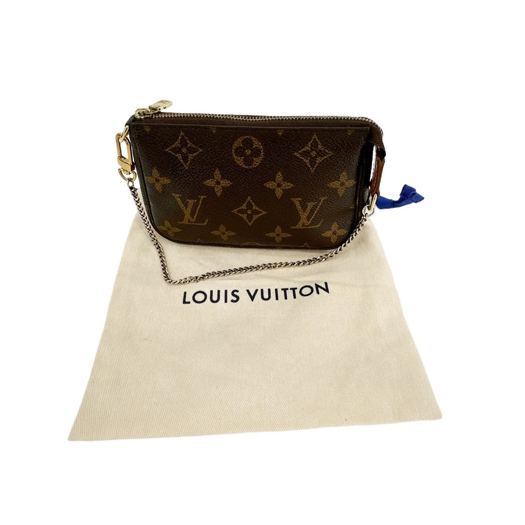 LOUIS VUITTON Pochette Accessoires Monogram Canvas Mini - flyKAMP