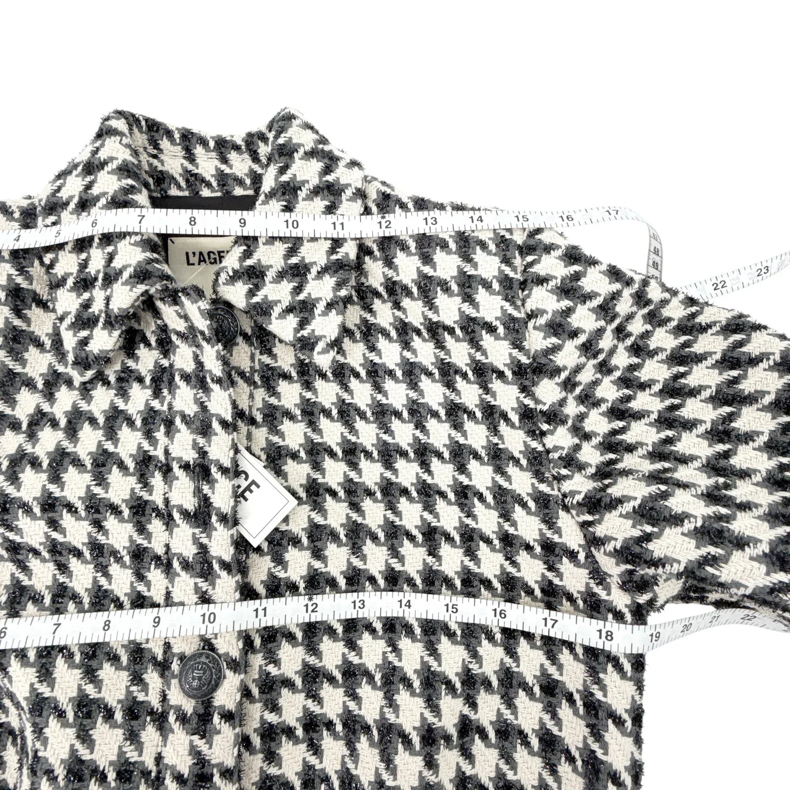 L'AGENCE Cove Crop Short Sleeve Jacket 2 - flyKAMP