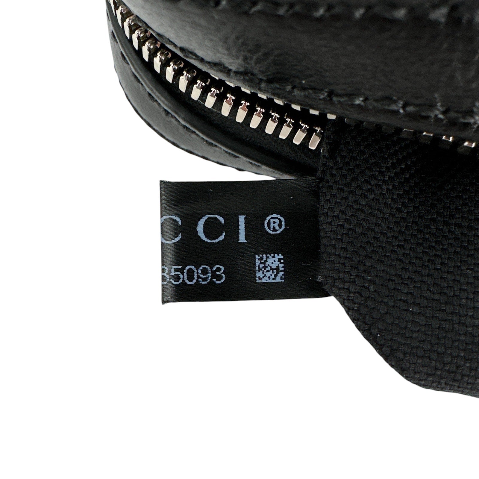 GUCCI GG Supreme Monogram Interlocking G Wrist & Shoulder Bag in Black Gucci