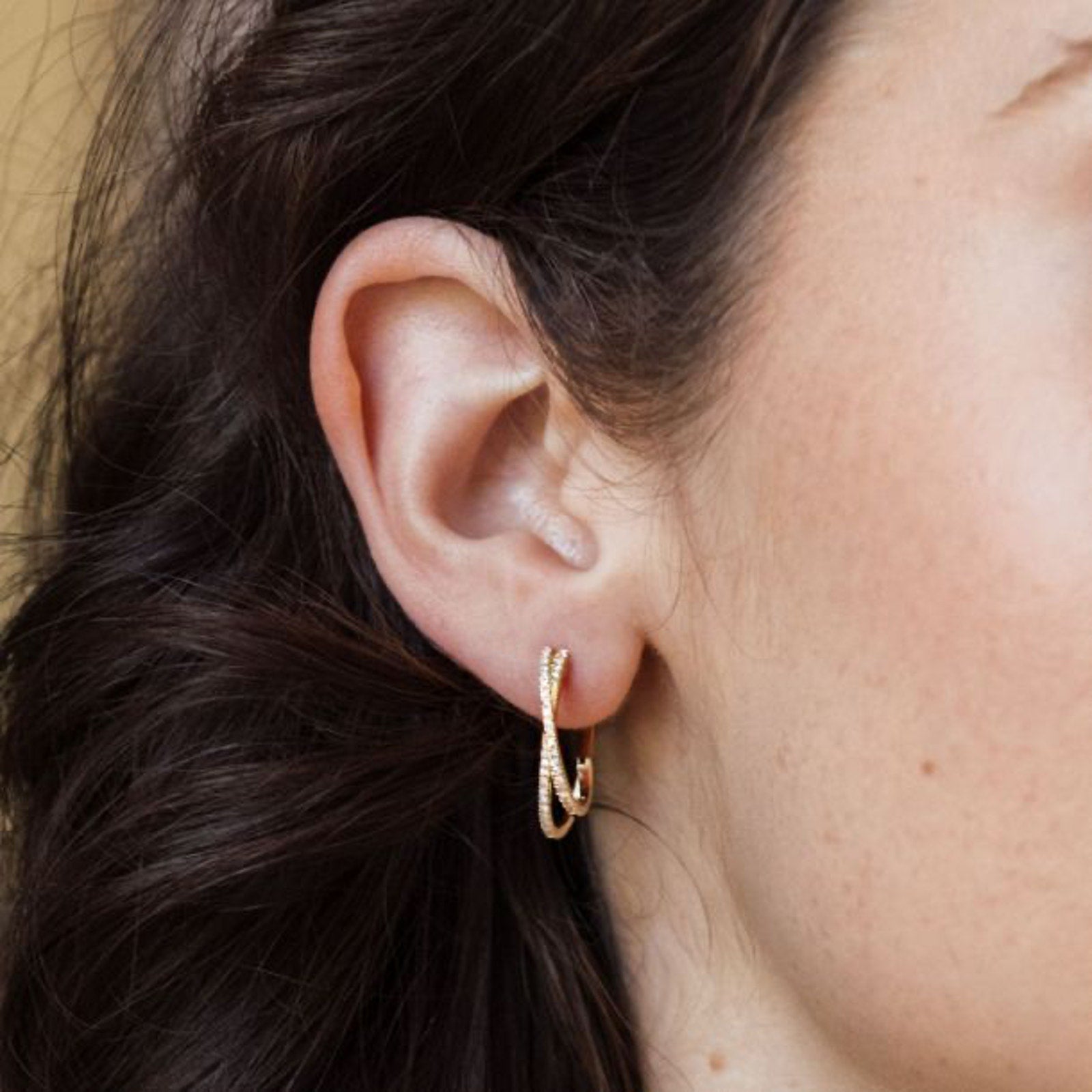 SHY Creation Diamond 14K Yellow Gold Crossover Hoop Earrings .21 CTW Shy Creation