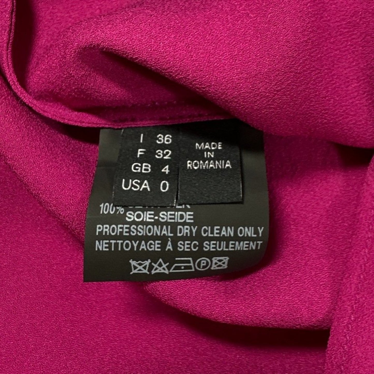 DEREK LAM Sleeveless Tie-Neck Blouse IT36