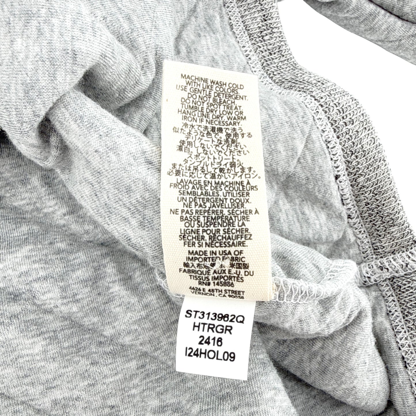 THE GREAT. The Quilted Henley Sleep Sweatshirt. in Heather Grey 0|XS
