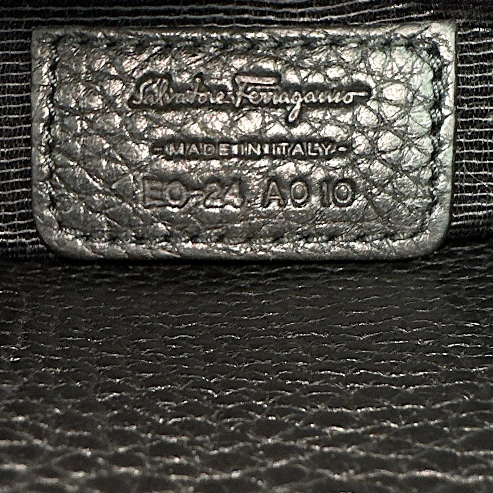 SALVATORE FERRAGAMO Firenze Stud Series Clutch - flyKAMP