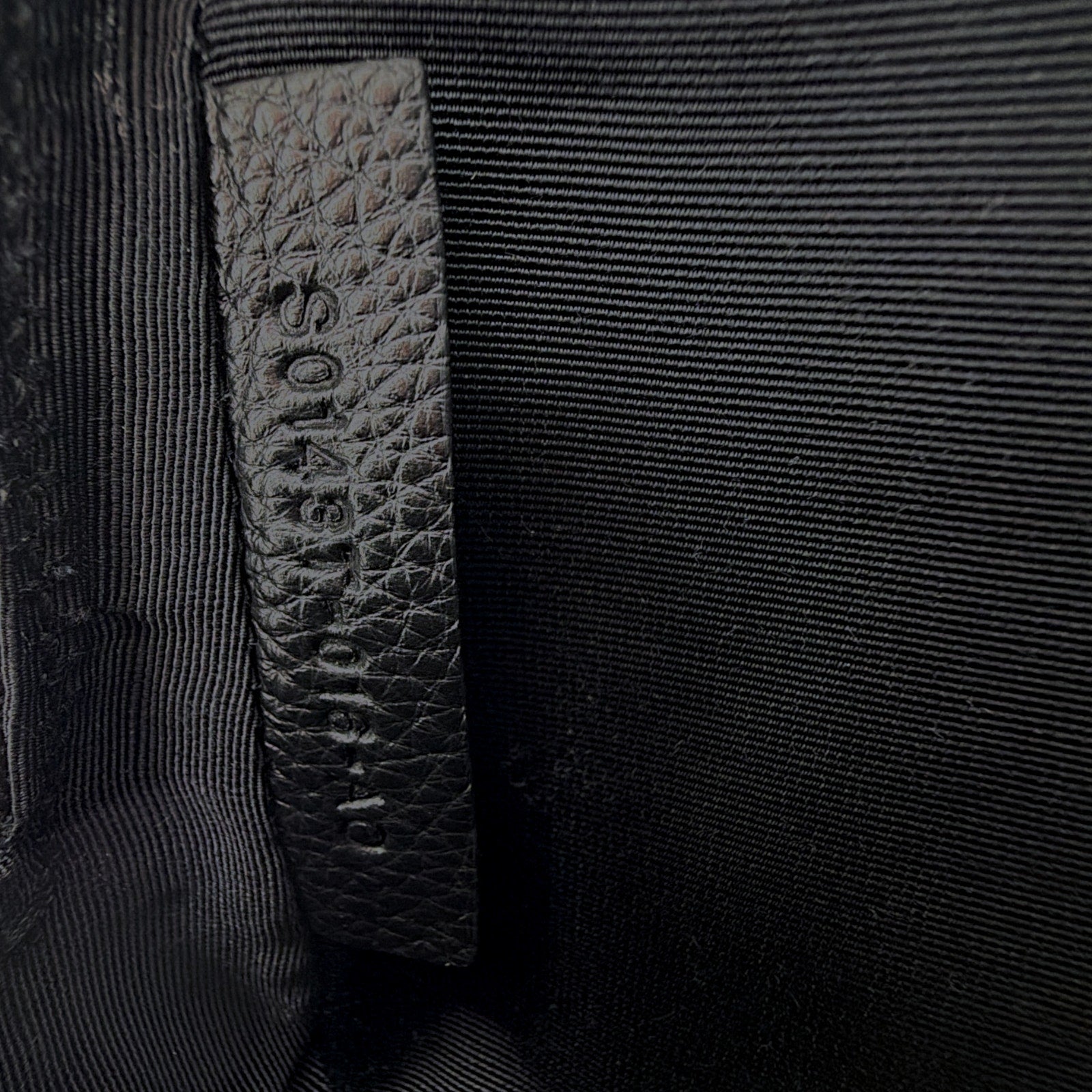 TOM FORD Medium Leather Cosmetics Case in Black Tom Ford