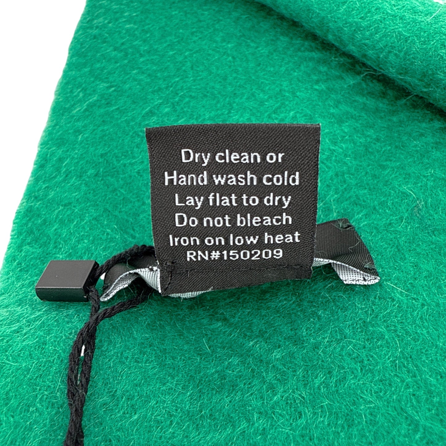 LA LIGNE Ben Cashmere Scarf in Emerald