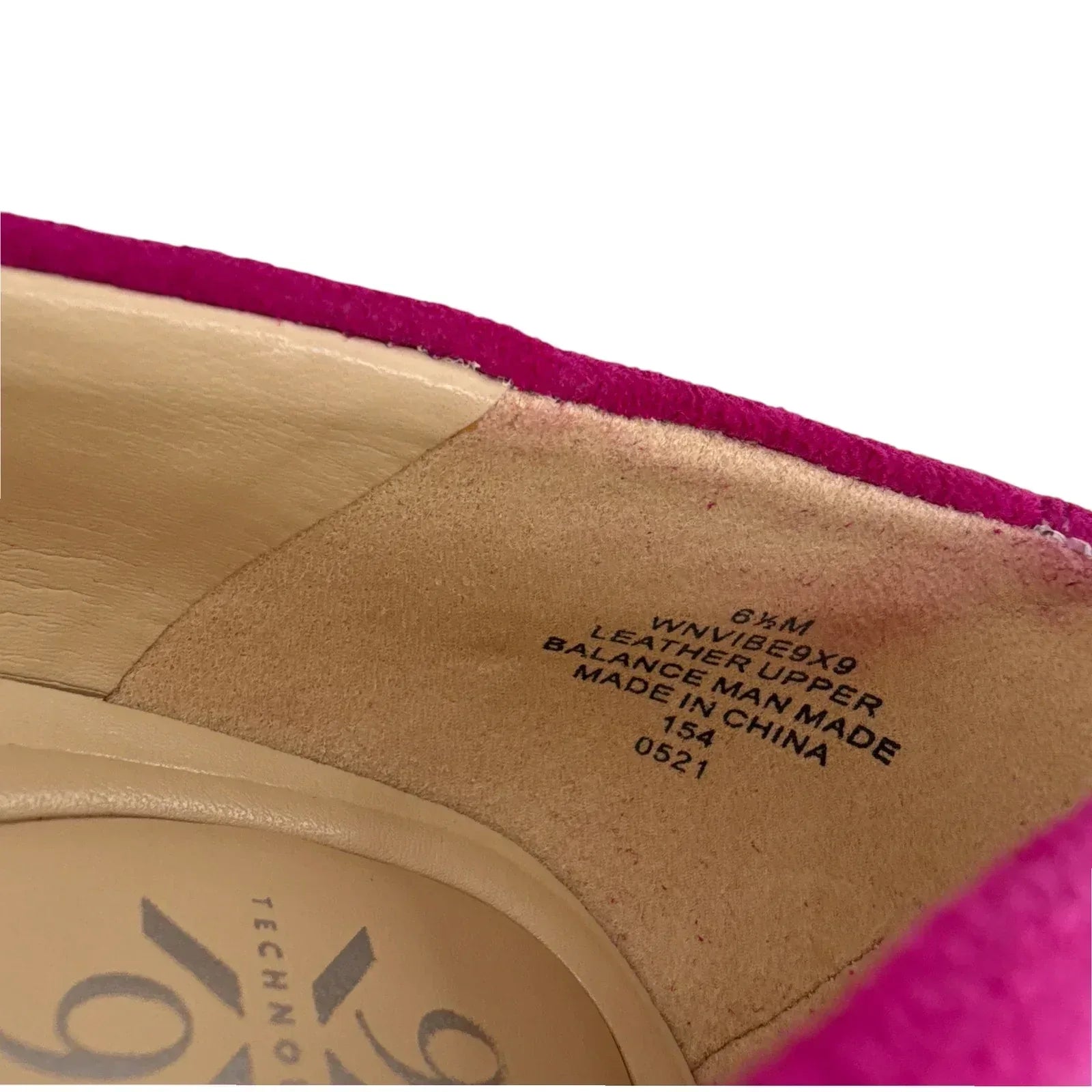 NINE WEST Vibe 9x9 Block Heel Pumps in Pink Berry Suede 6.5 - flyKAMP