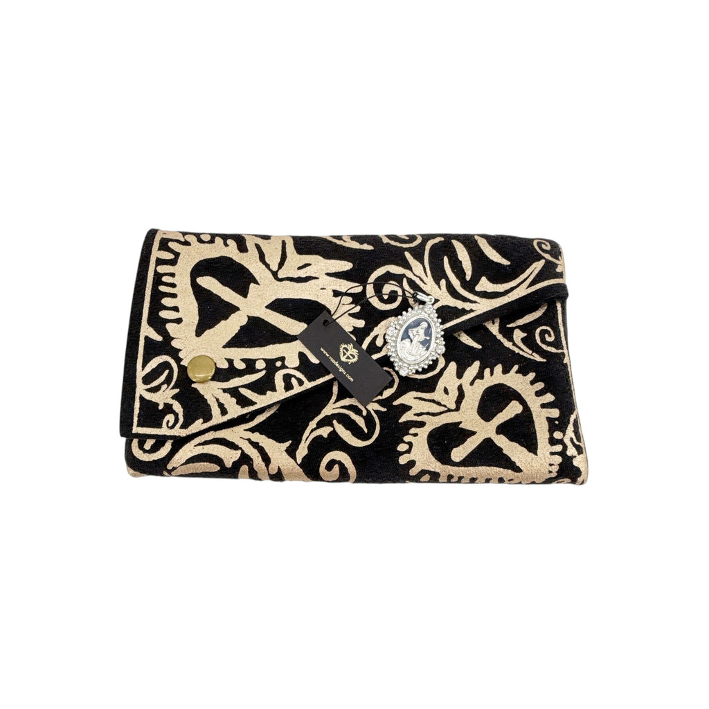 VIRGINS SAINTS & ANGELS VSA Petite Oval Cloister Lady of Fatima Charm in Silver Virgins Saints & Angels