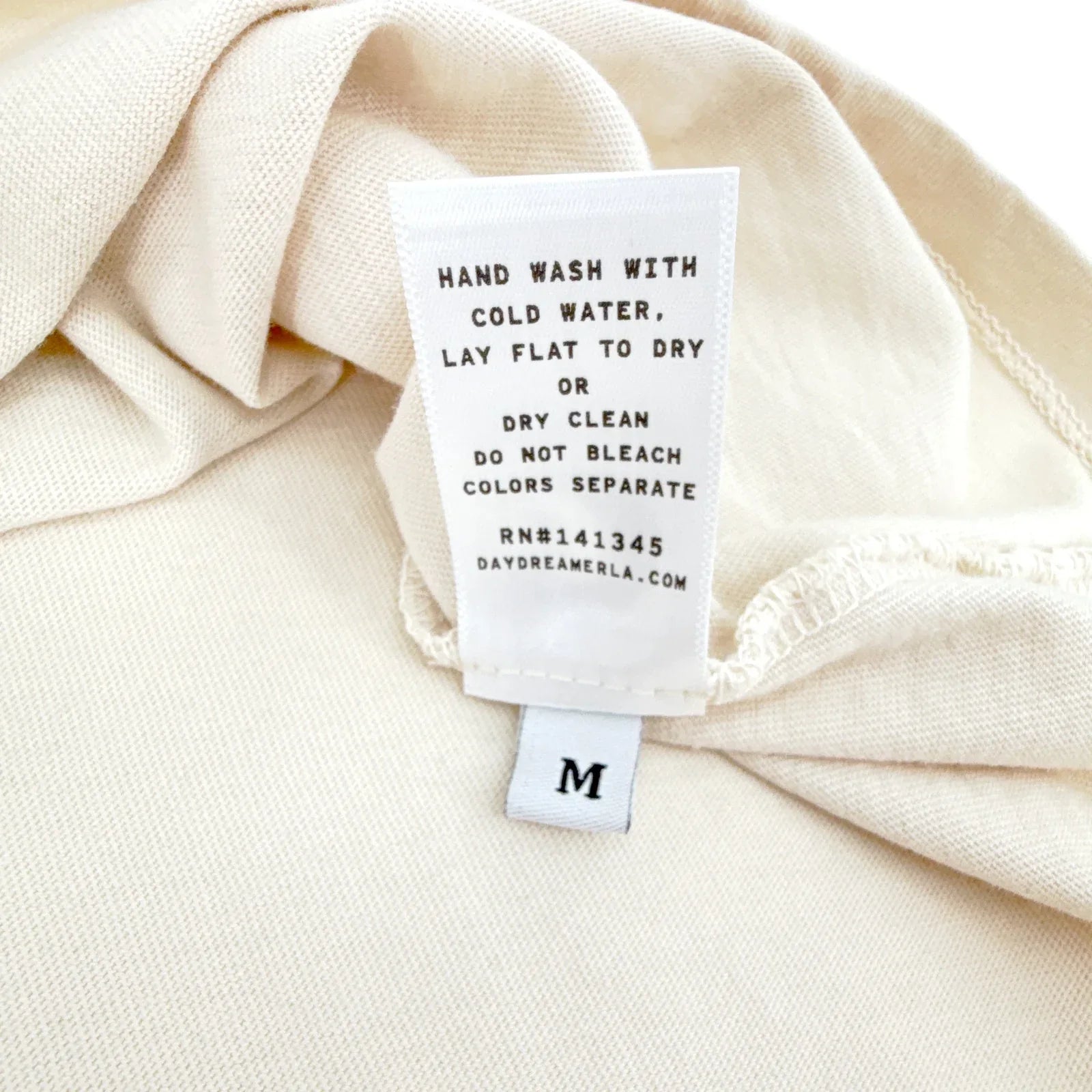 DAYDREAMER Nice List Vintage Tee in Dirty White M - flyKAMP