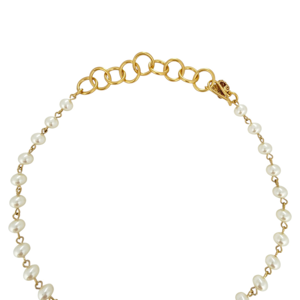 VIRGINS SAINTS & ANGELS VSA Iconic Cream Pearl Choker in Gold Virgins Saints & Angels