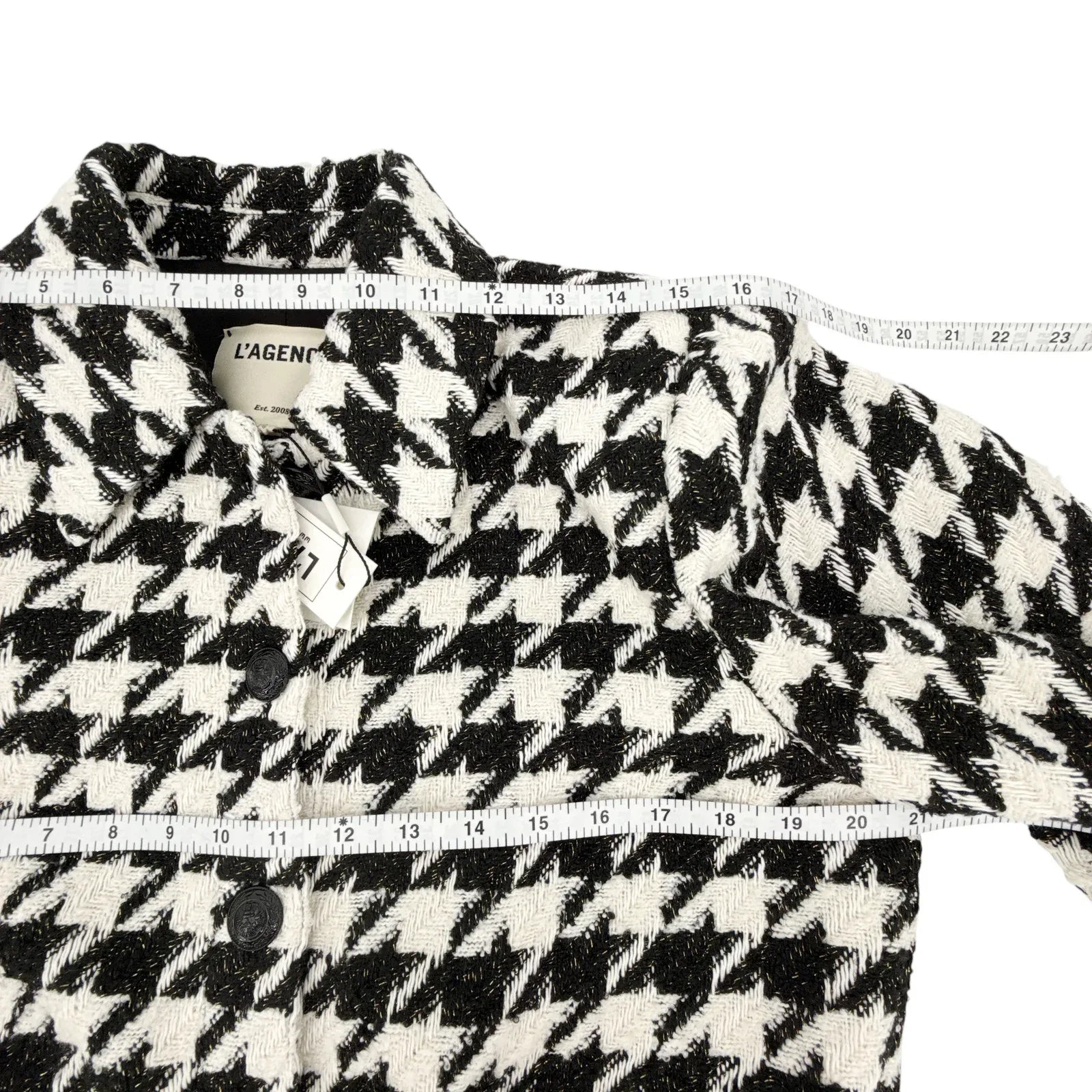 L'AGENCE Bridges Crop Jacket in Ecru Black & Gold Houndstooth 4|S - flyKAMP