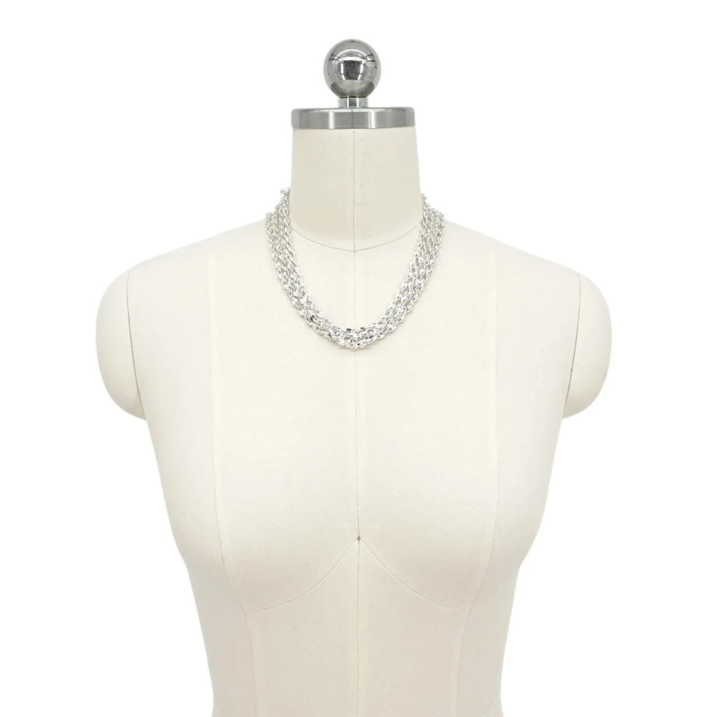 VIRGINS SAINTS & ANGELS VSA Love Chain Necklace in Silver - flyKAMP