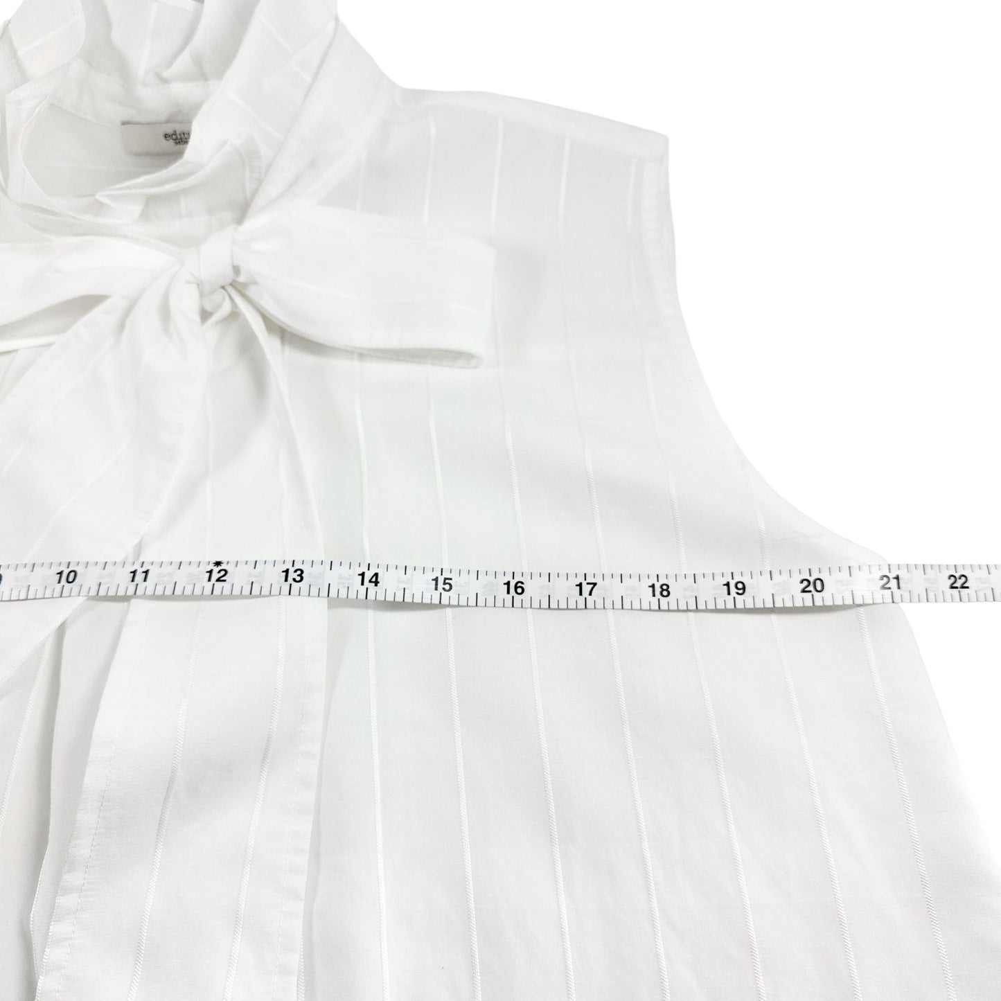 EDITION10 by MO&Co. Sleeveless Tie Neck Blouse S