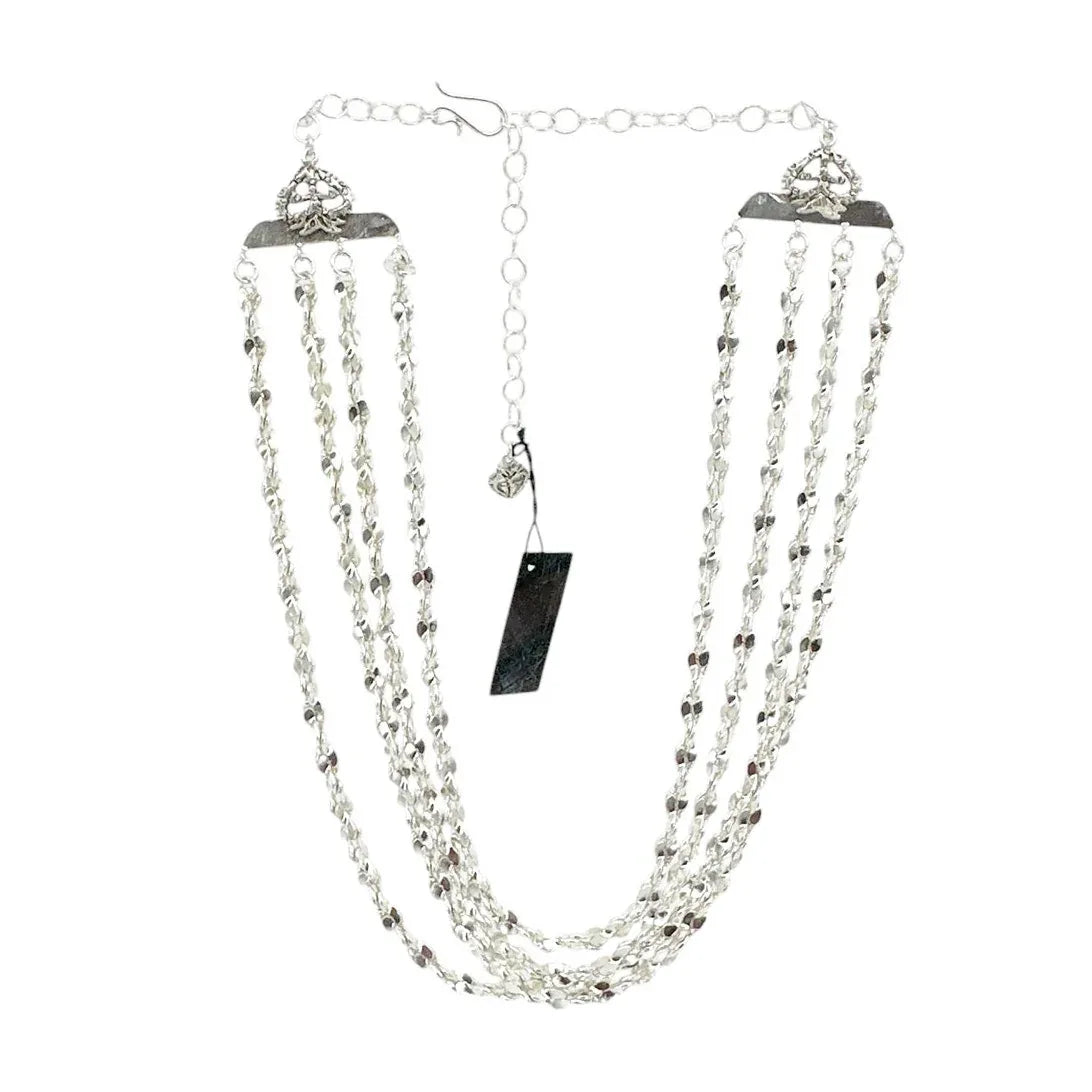 VIRGINS SAINTS & ANGELS VSA Love Chain Necklace in Silver - flyKAMP