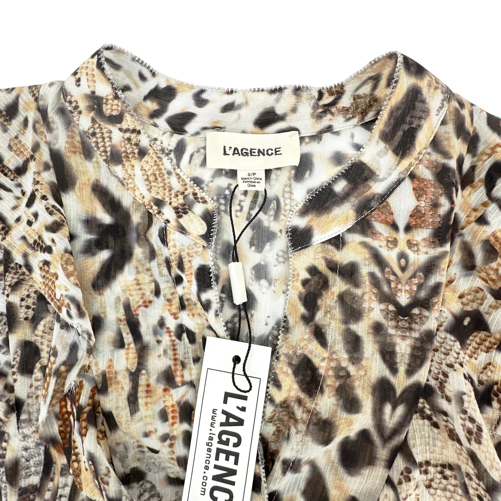 L'AGENCE Nadine Printed Ruffle Blouse In Sundari Lynx S - flyKAMP