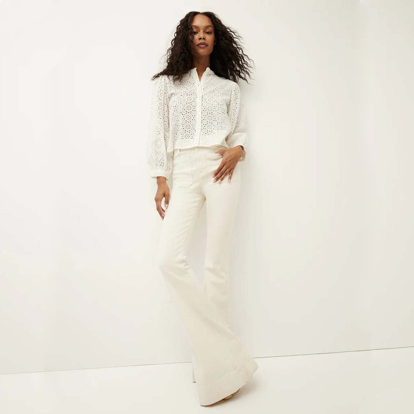 VERONICA BEARD Vitale Eyelet Top 6|M