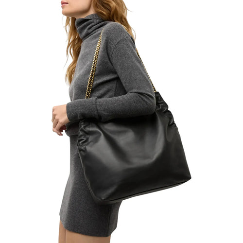 VERONICA BEARD Leather Slouch Bag in Black - flyKAMP