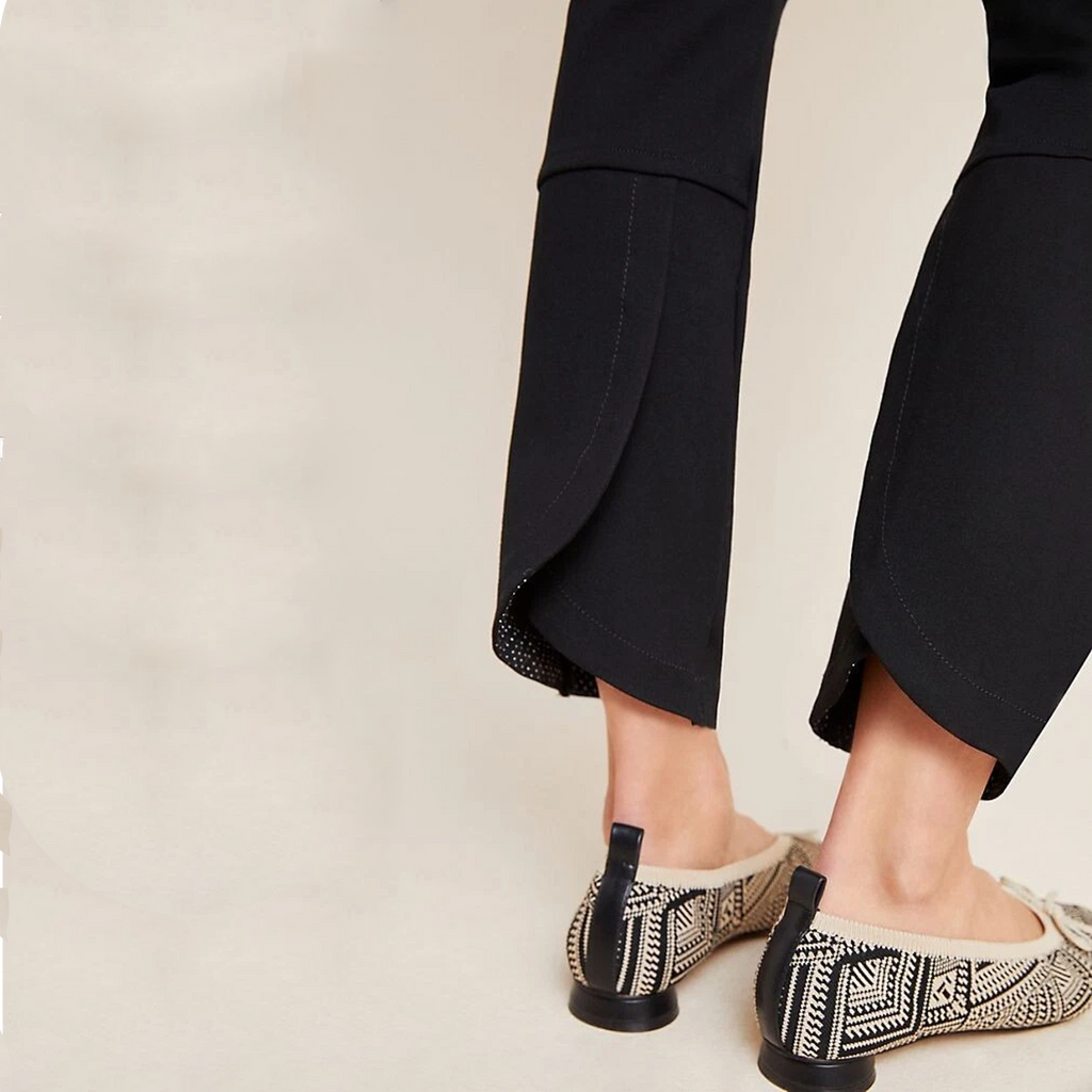ANTHROPOLOGIE The Essential Collection Slim Tulip Hem Pant in Black 0