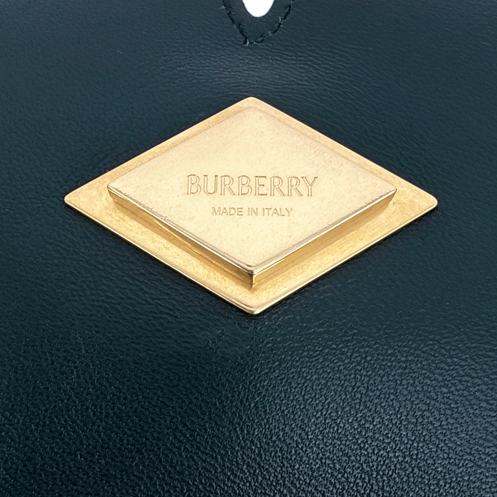BURBERRY Snip Chain Bag Puffy Nappa Leather in Vine Burberry