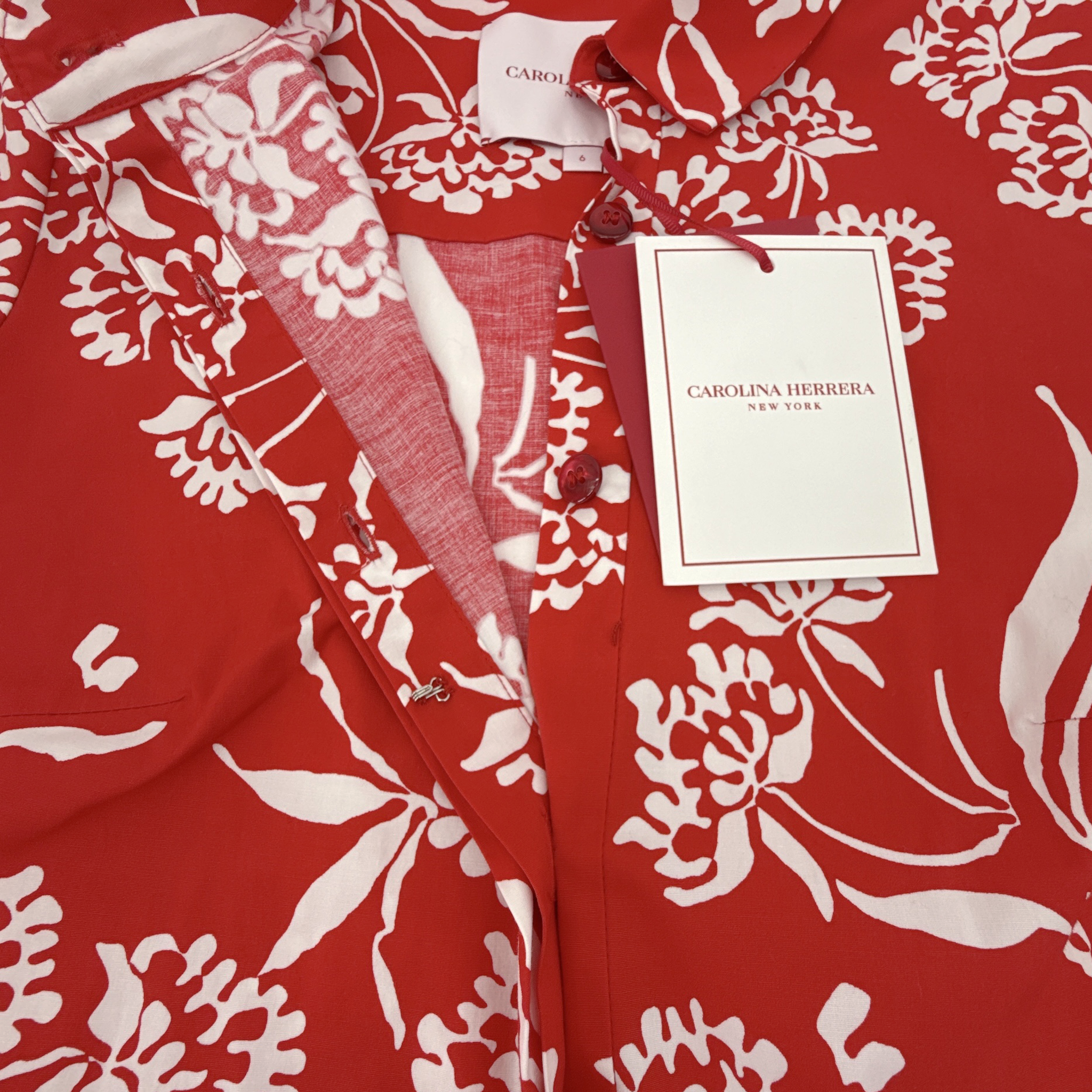 CAROLINA HERRERA Red Printed Short Sleeve Shirtdress in Red 6|M Carolina Herrera