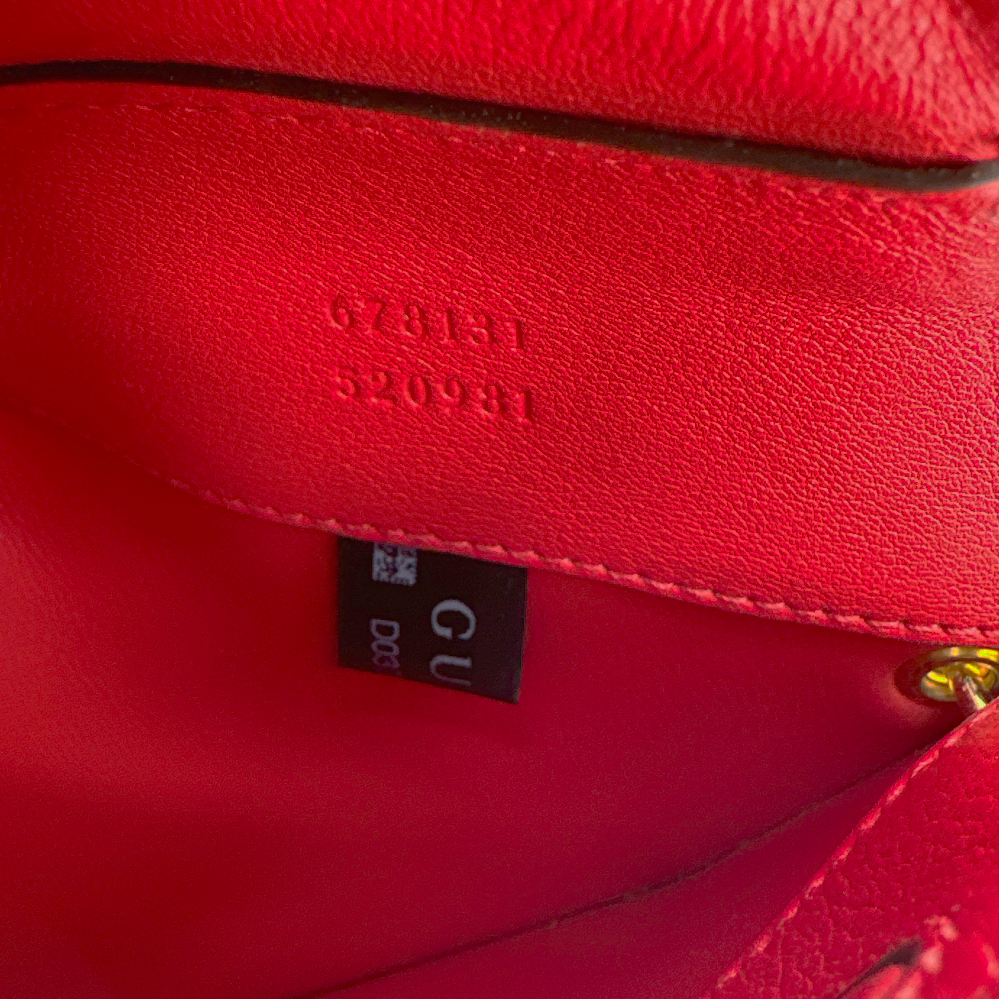 GUCCI Valentine's Day Small Heart Bag Gucci