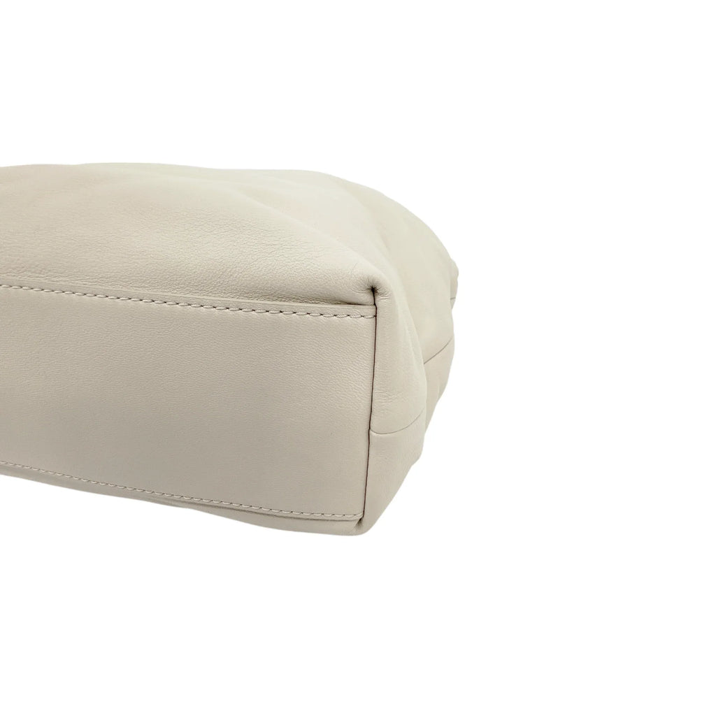 VERONICA BEARD Leather Slouch Bag in Ivory - flyKAMP