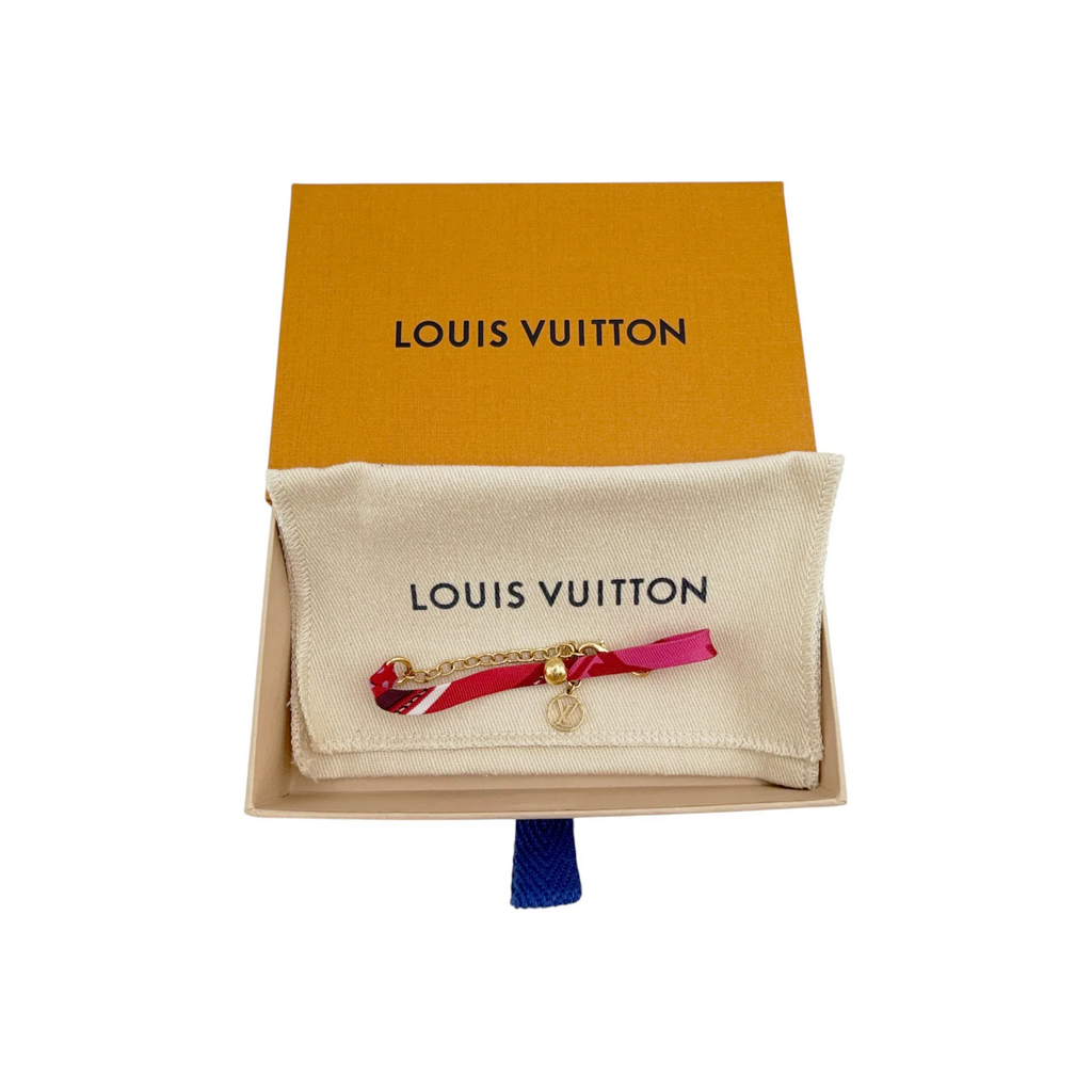 LOUIS VUITTON Silk Be Mindful Bracelet in Red & Pink - flyKAMP