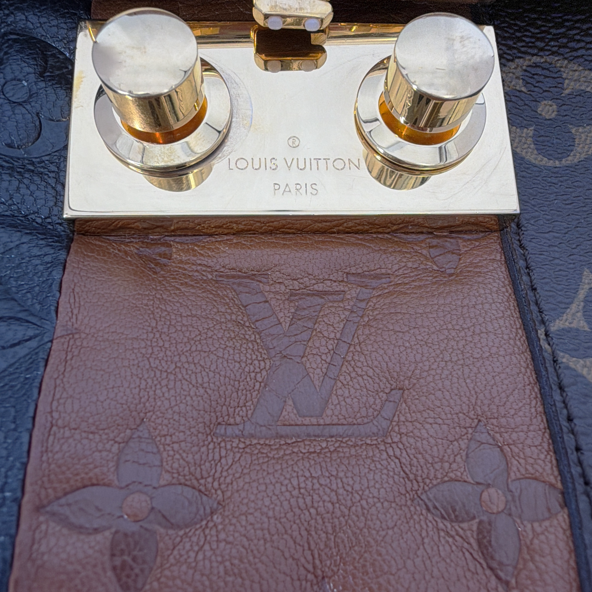 LOUIS VUITTON Limited Edition Monogram Blocks Pochette Plate Marine Louis Vuitton