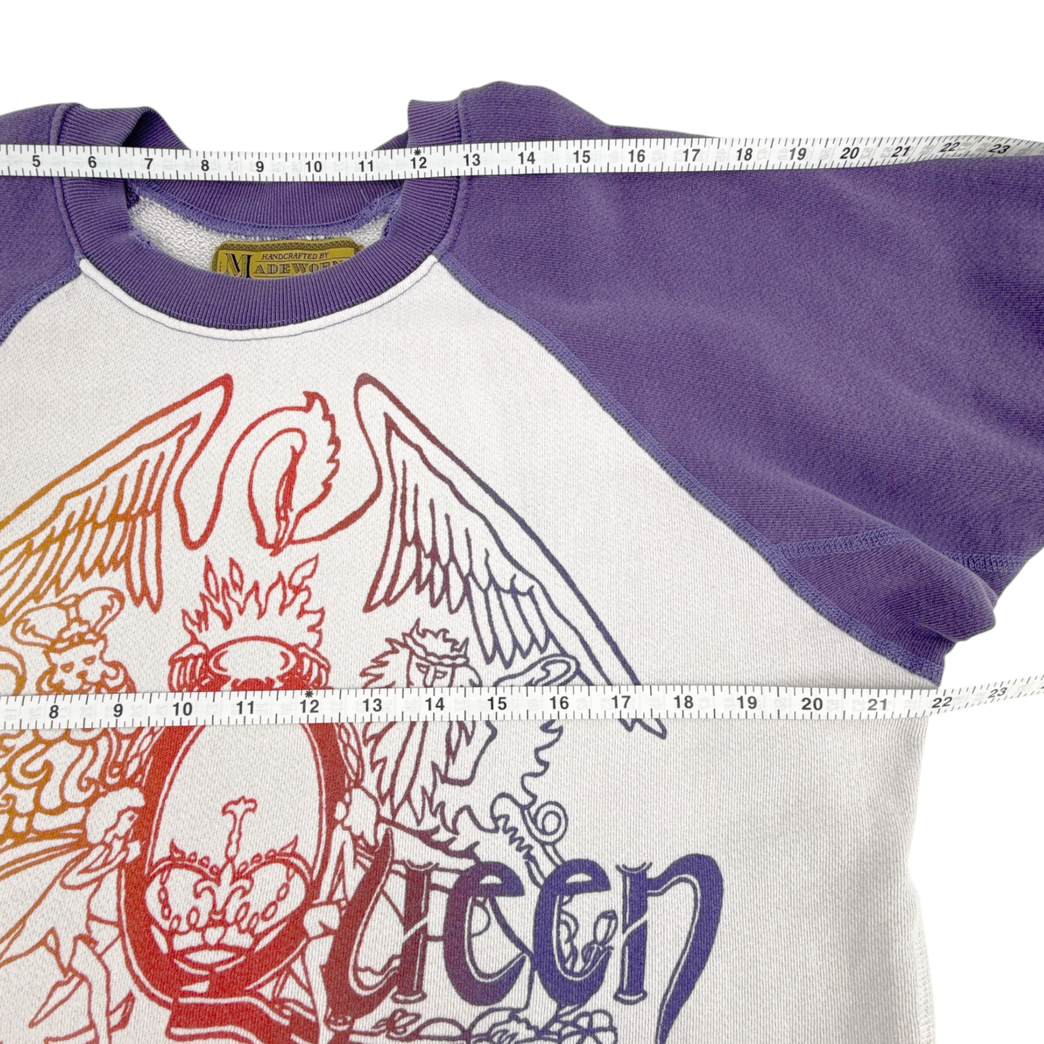 MADEWORN Queen American Tour Short Sleeve Sweatshirt S Madeworn