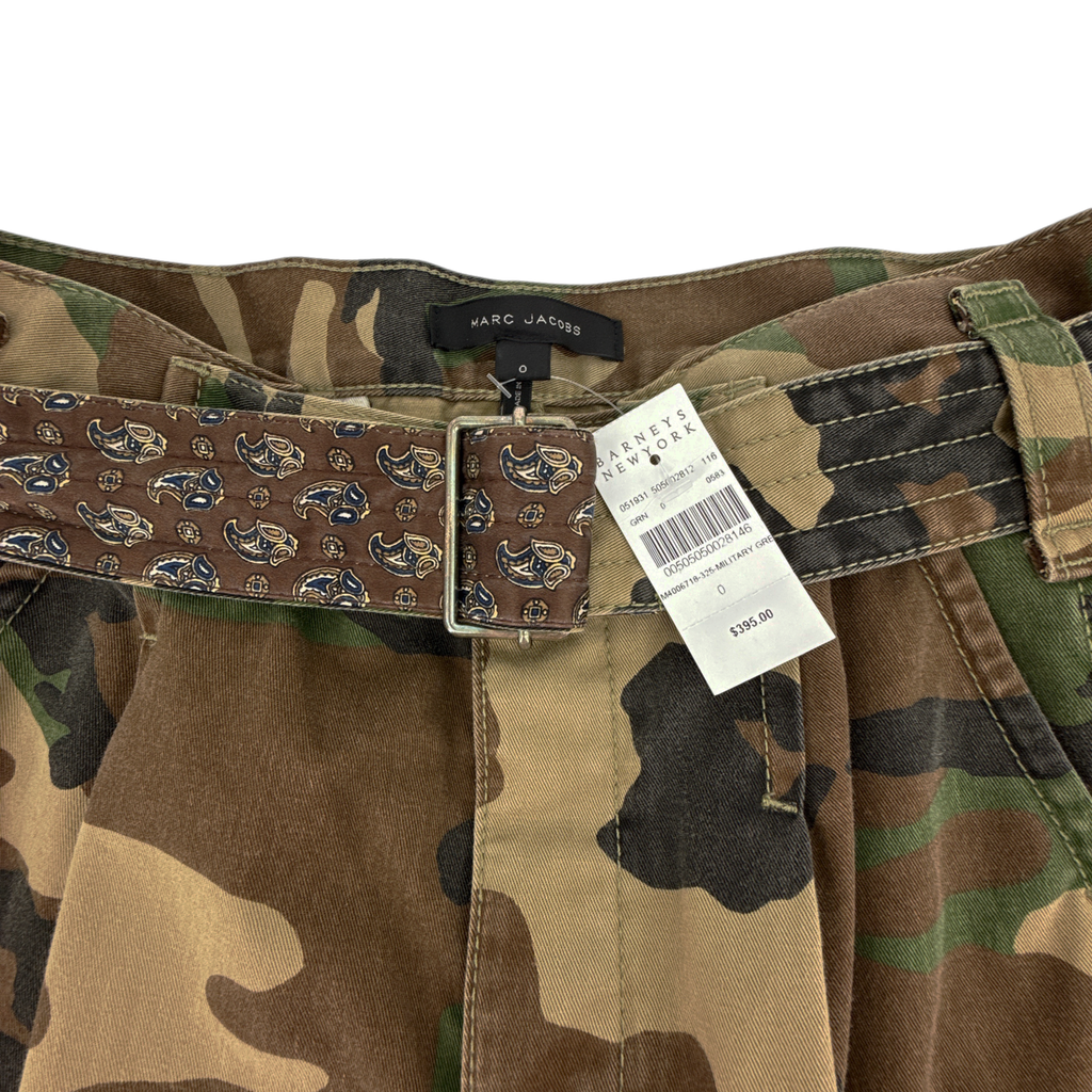 MARC JACOBS Army Cargo Pocket Short in Military Green Multi 0 Marc Jacobs